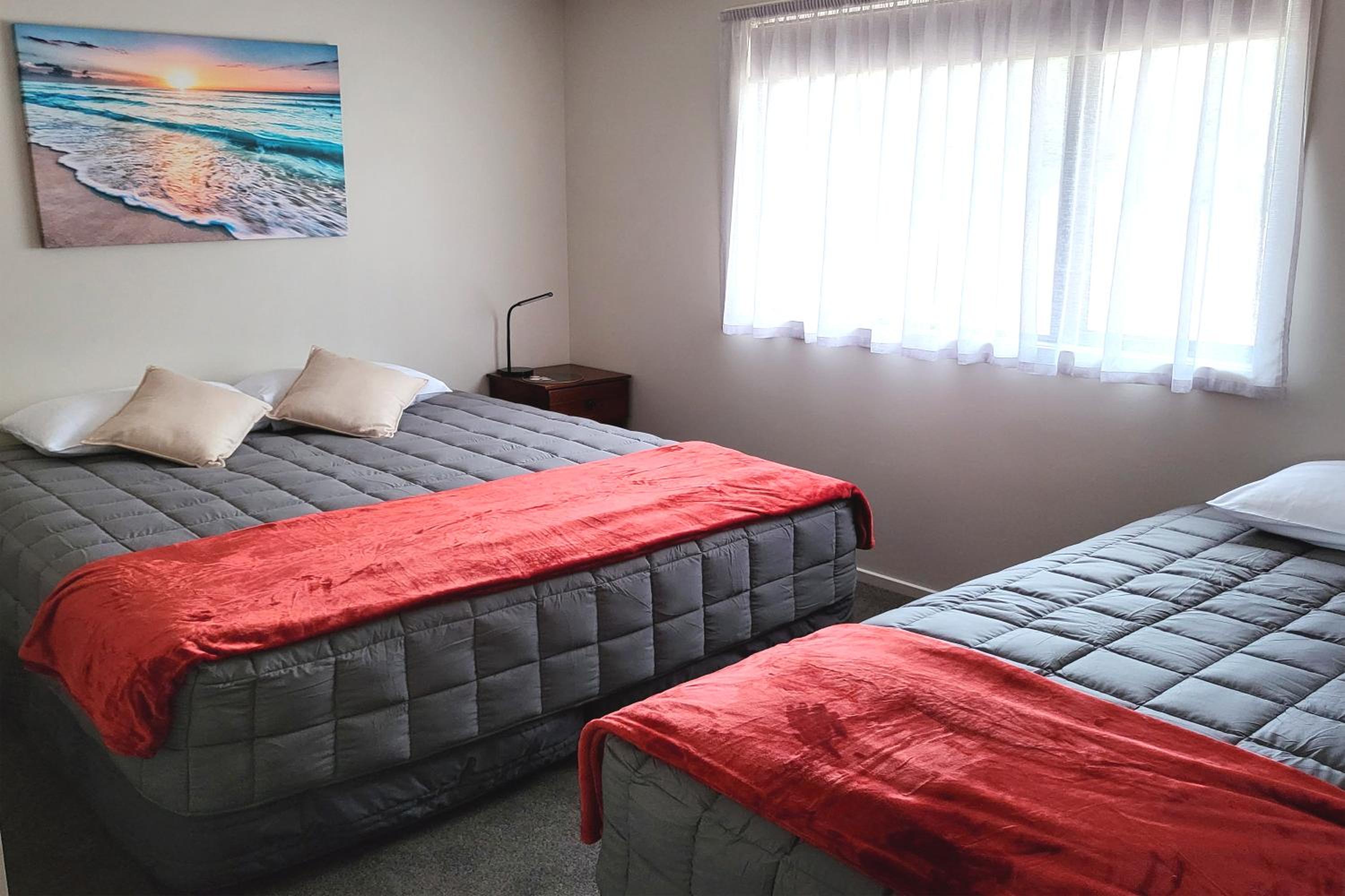 Morepork House - Three Bedroom photo 2