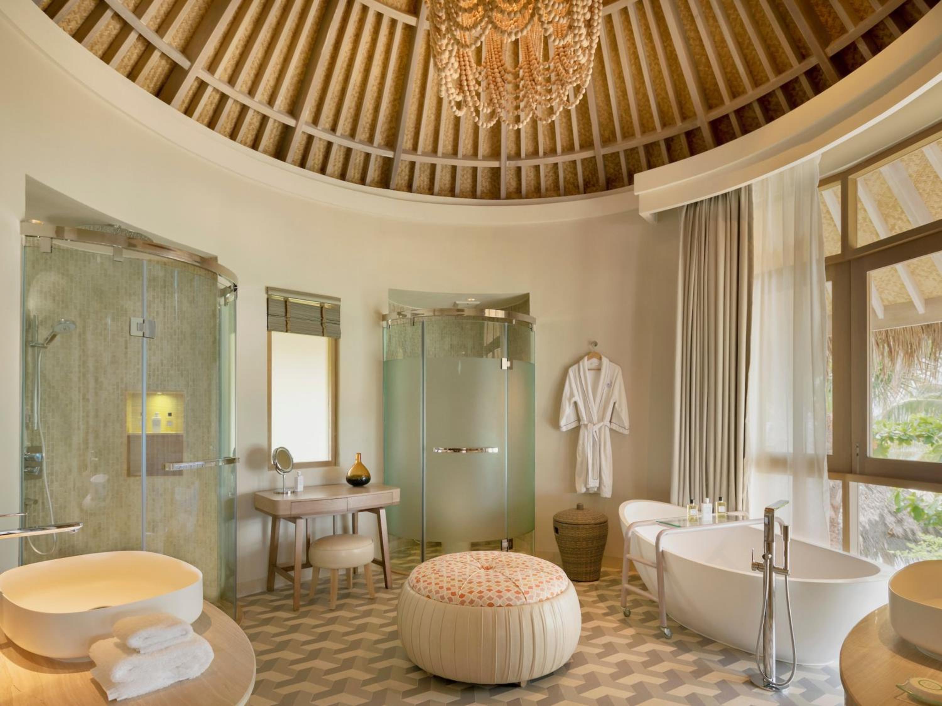 Residência na Praia com Dois Quartos e Piscina Privativa | 2 crianças abaixo de 12 anos hospedam-se gratuitamente com todas as refeições incluídas (quando acompanhadas pelos pais)