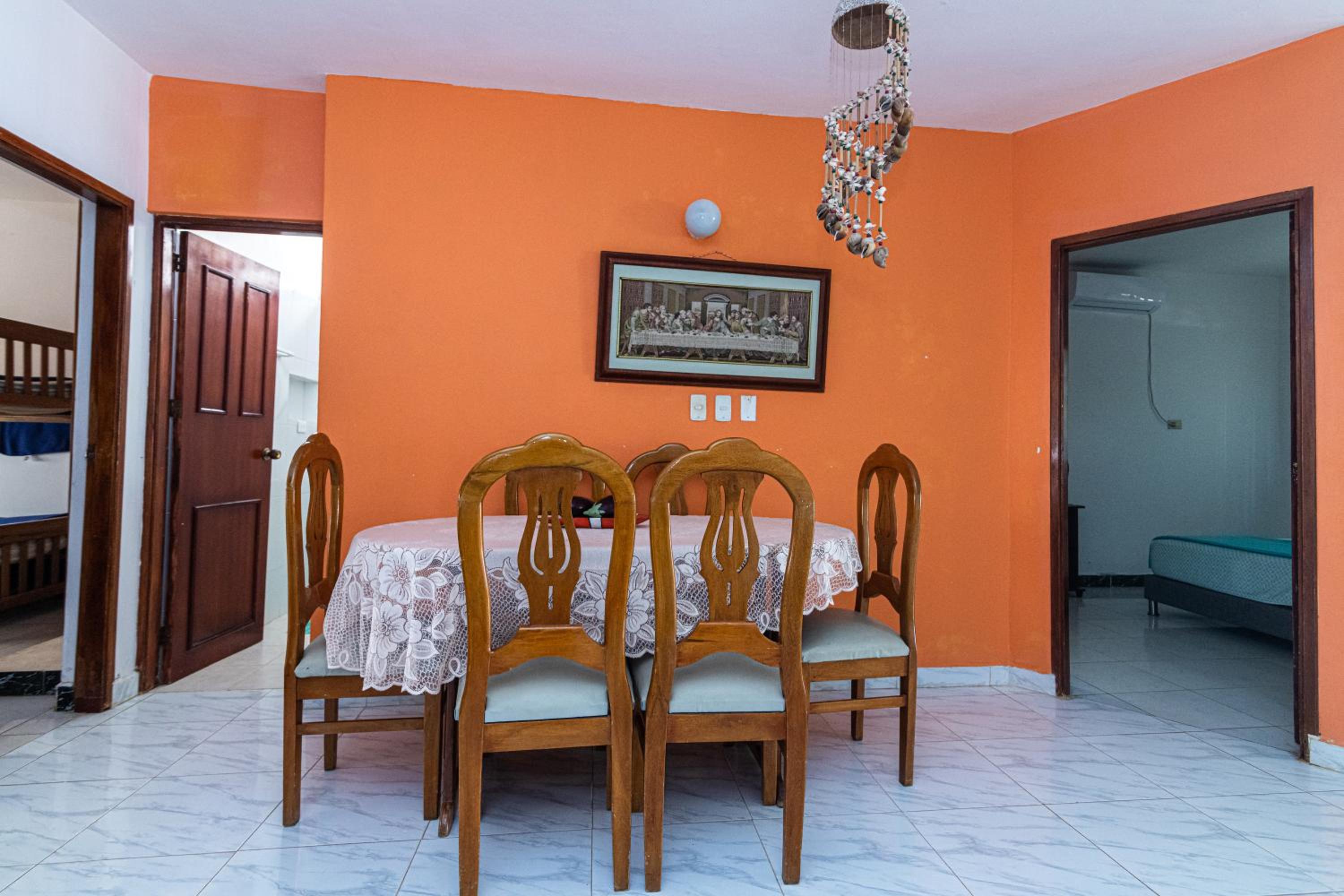 Three-Bedroom House photo 2
