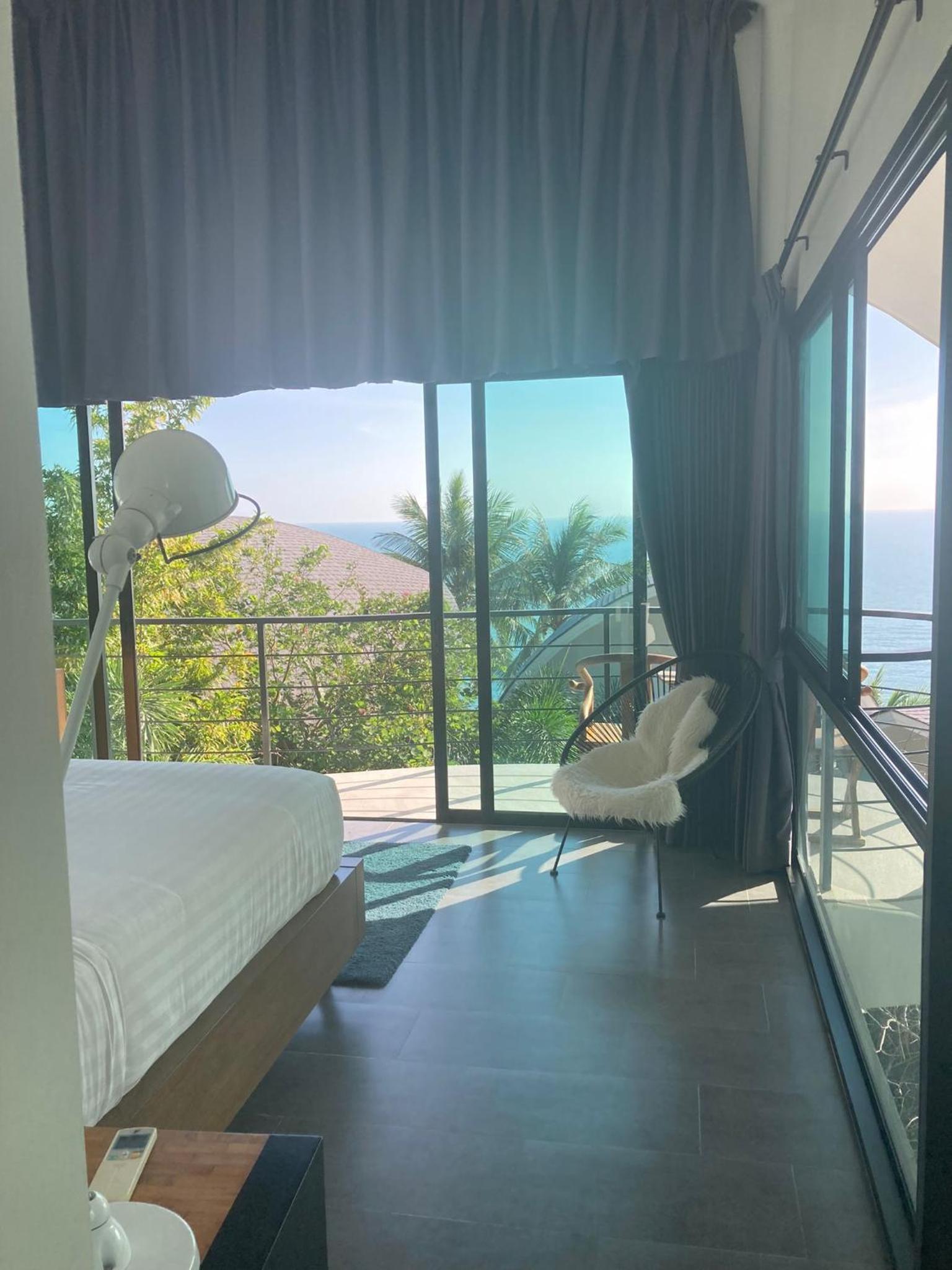 Deluxe Double Room with Balcony and Sea View - Photo 4