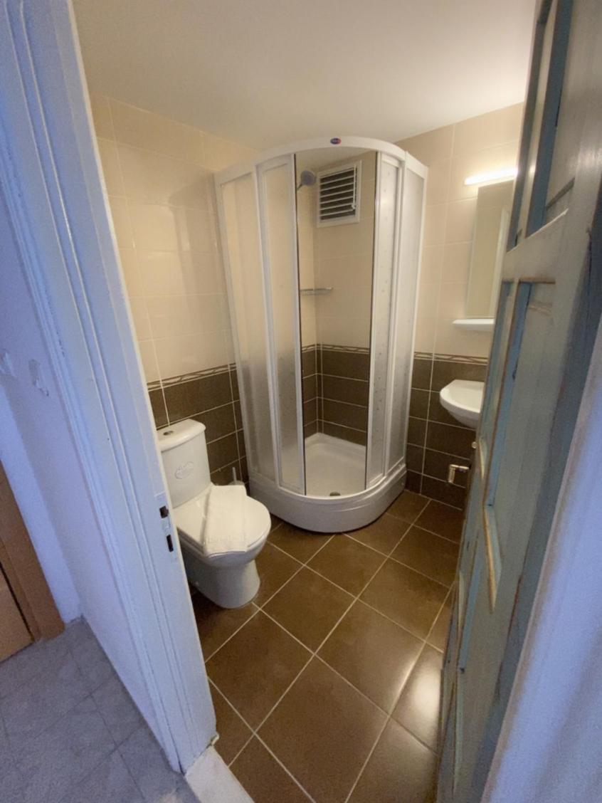 Double or Twin Room with Side Sea View - Photo 2