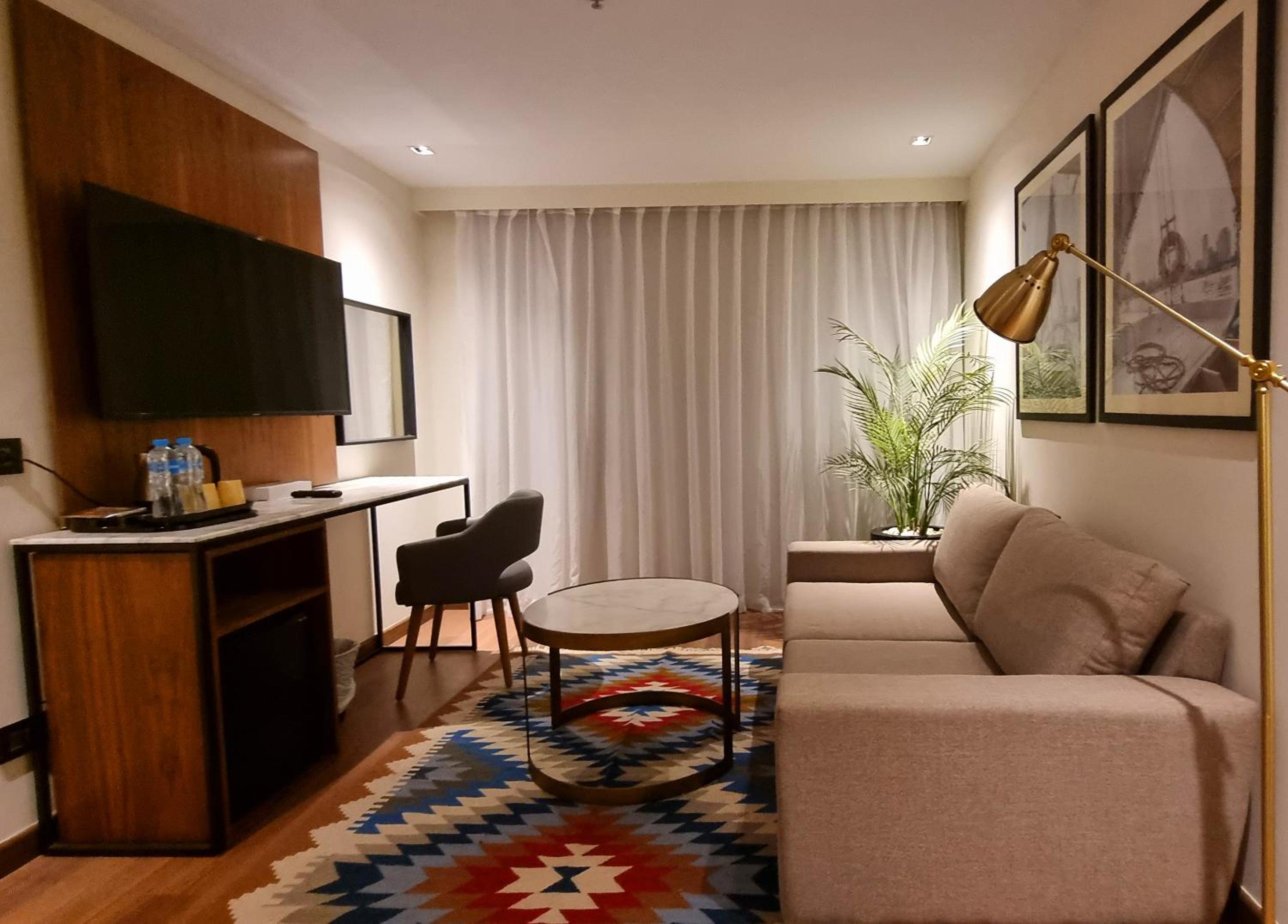 Executive Suite