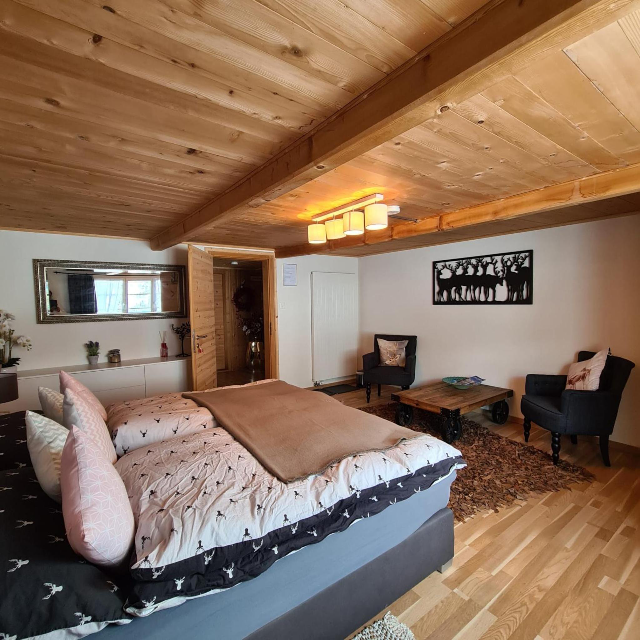 Double Room with Shared Bathroom photo 1