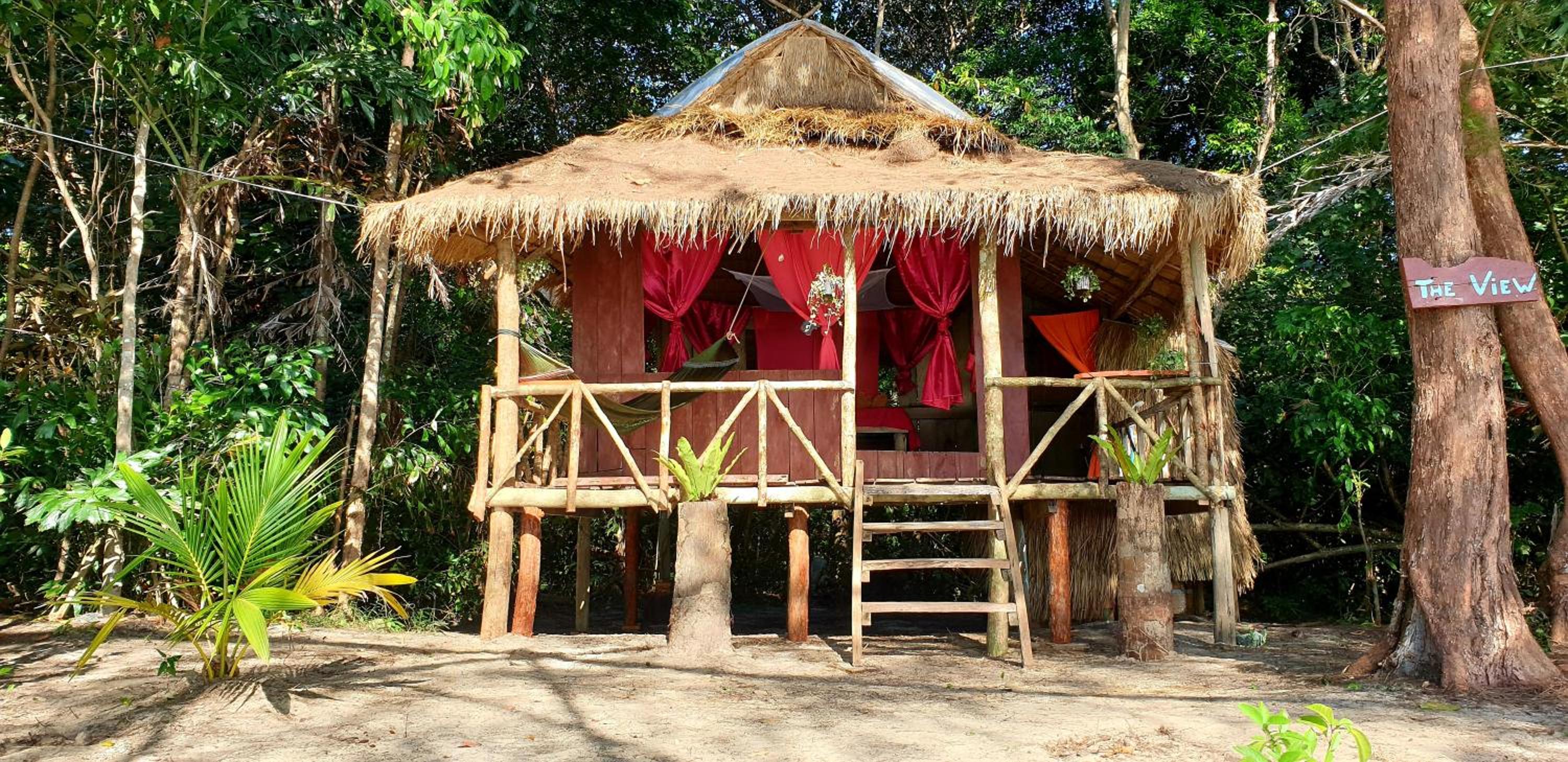 Deluxe Bungalow With Sea View photo 2