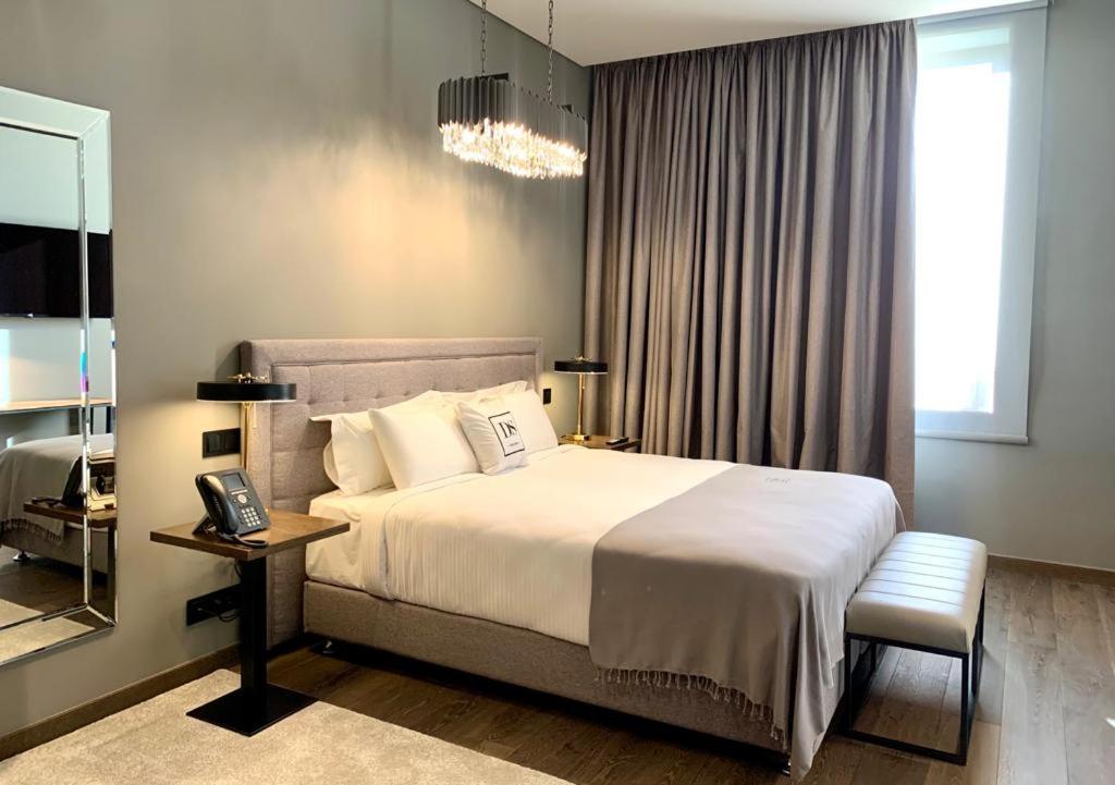 Double Room - Photo 2