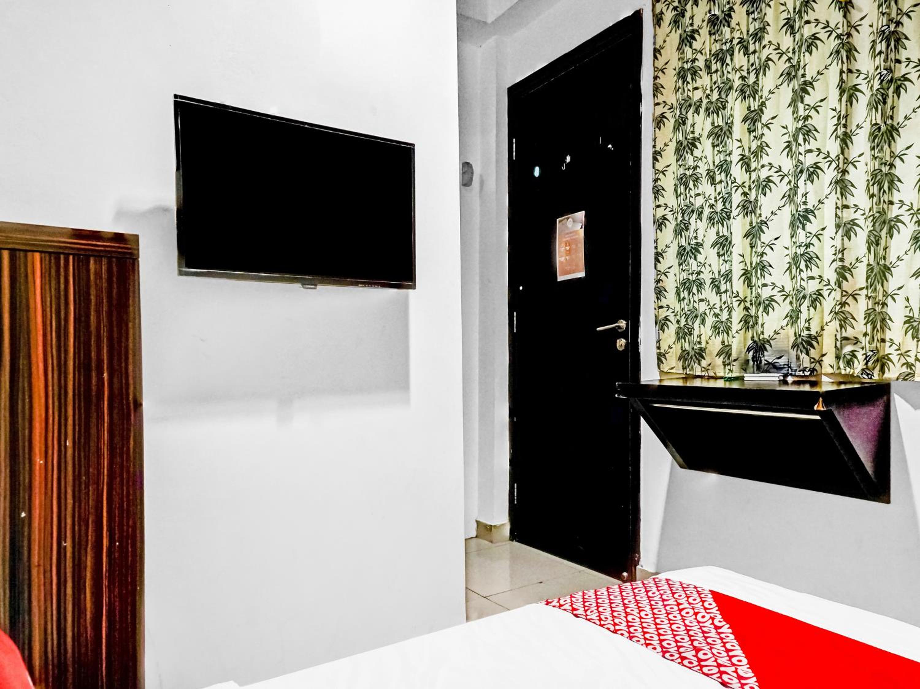 Standard Double Room - Photo 10