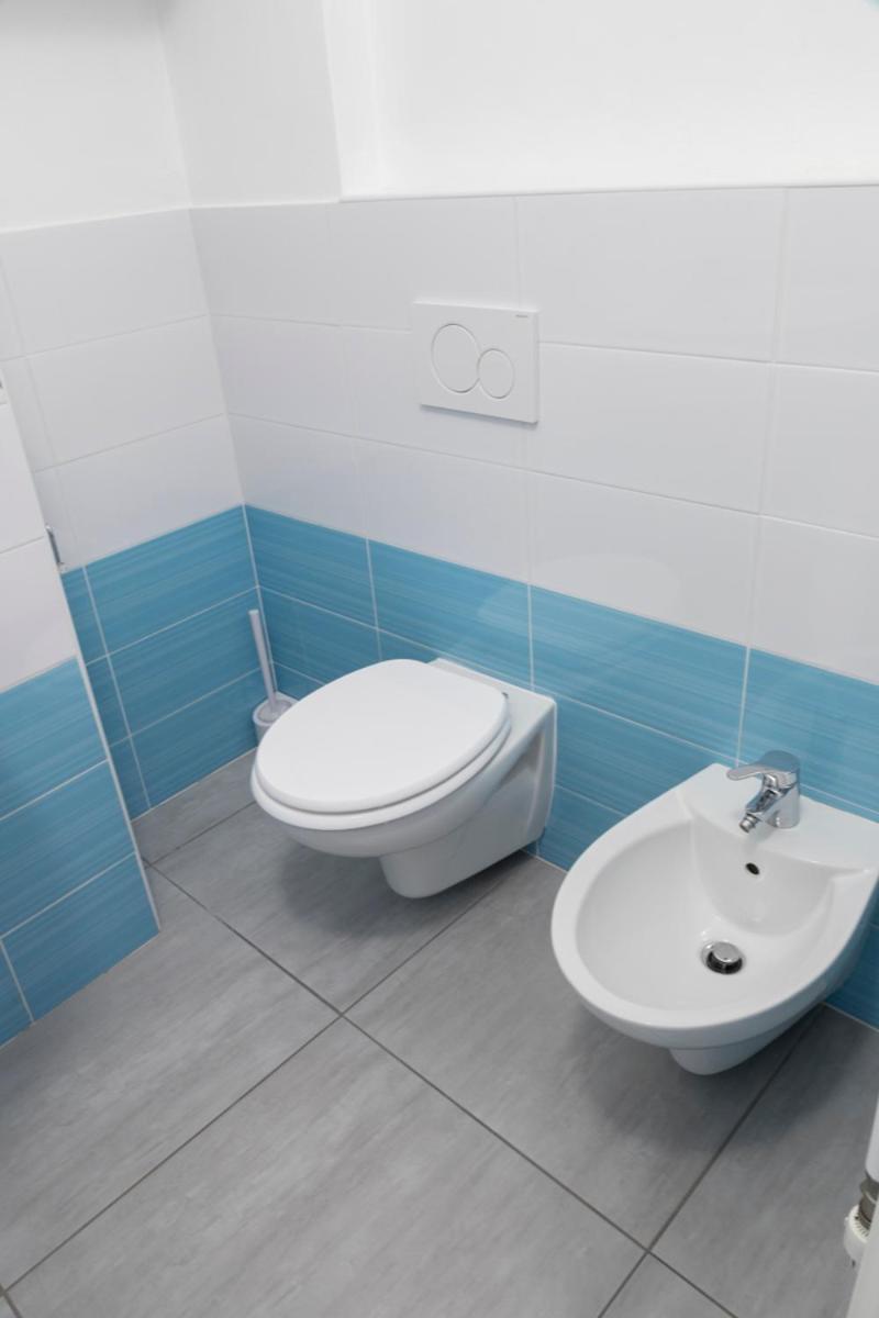 Double Room - Photo 13