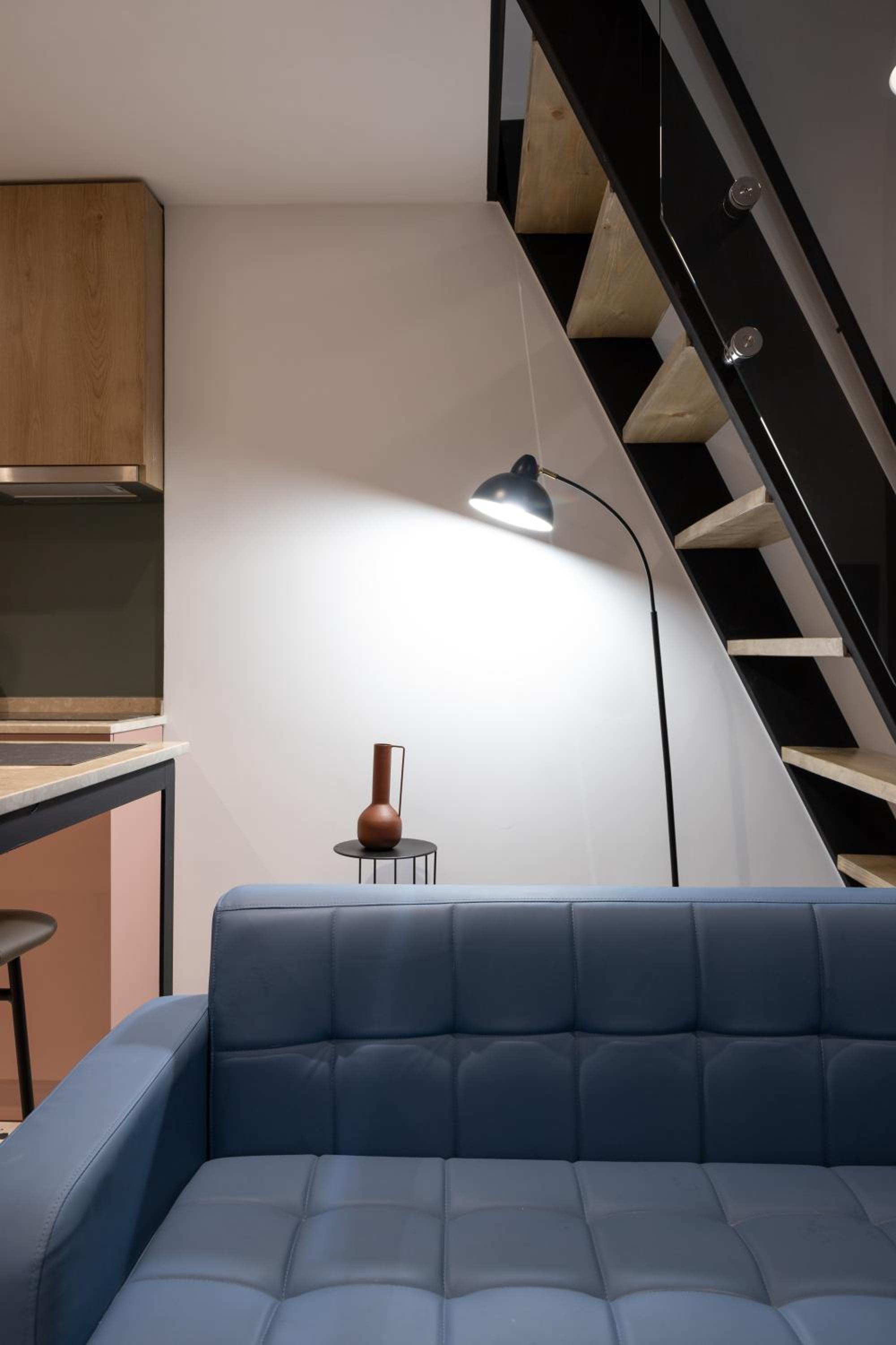 Studio - Split Level