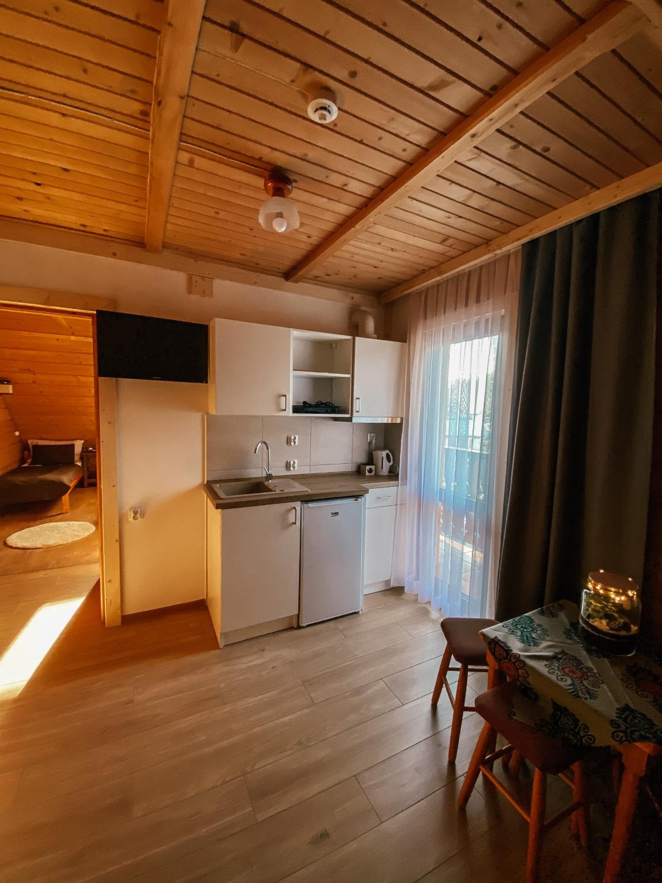 Apartment with Garden View - Photo 8