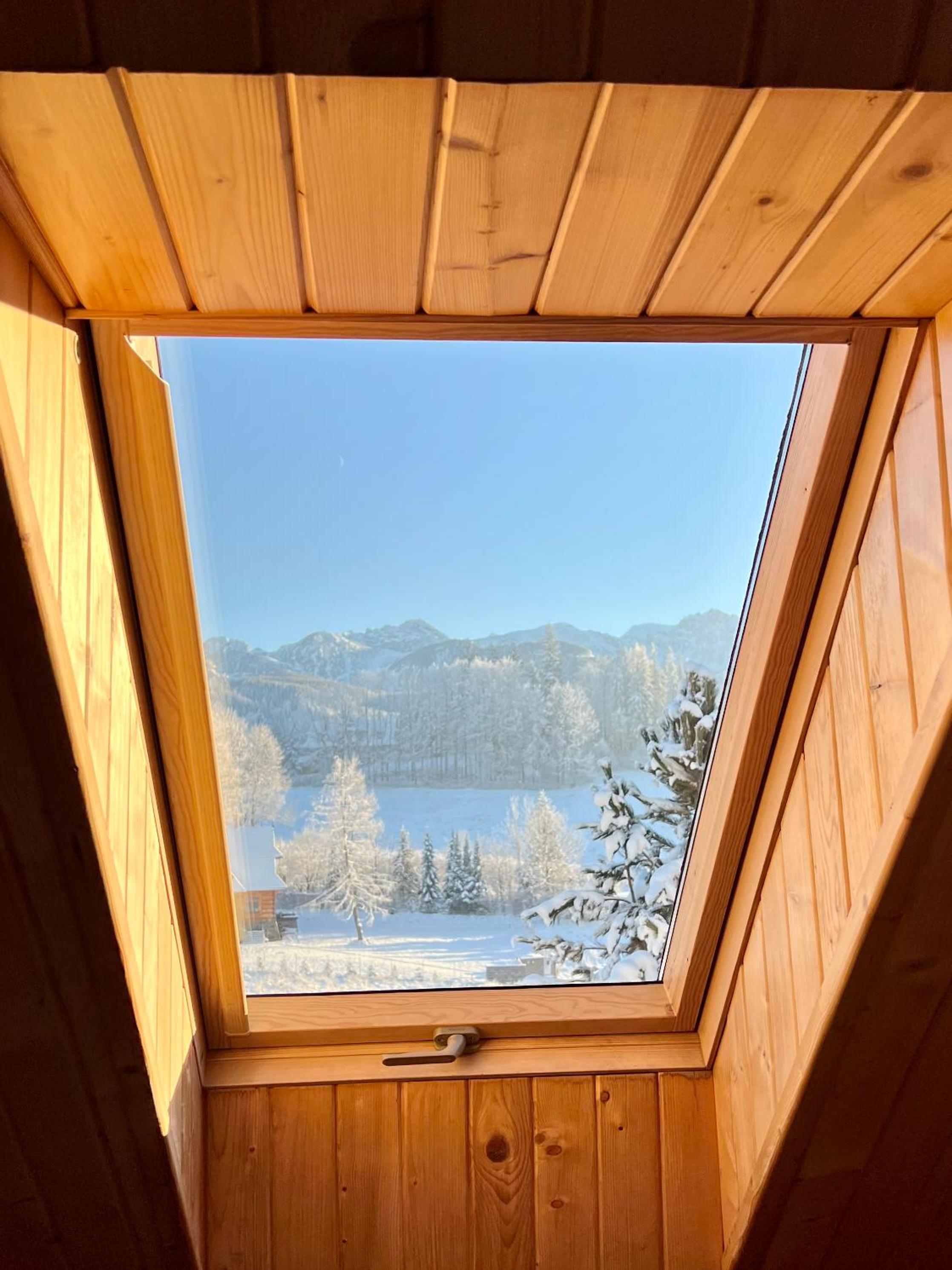 Double Room with Private External Bathroom - Photo 9