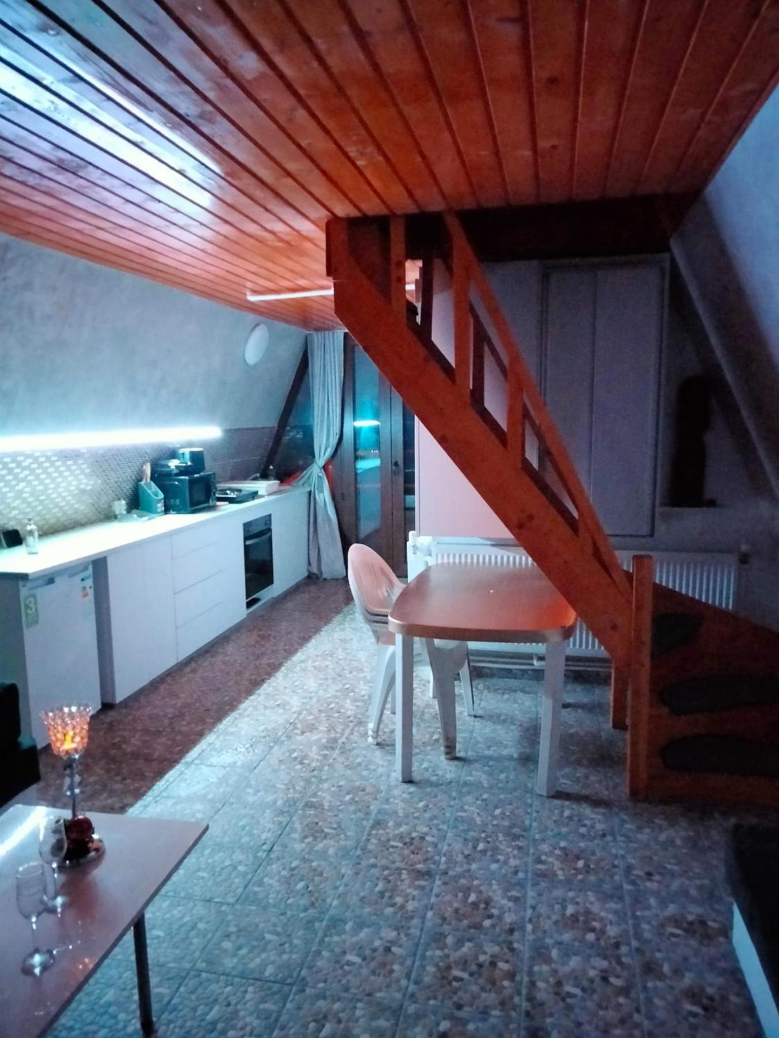 Two-Bedroom Villa - Photo 31
