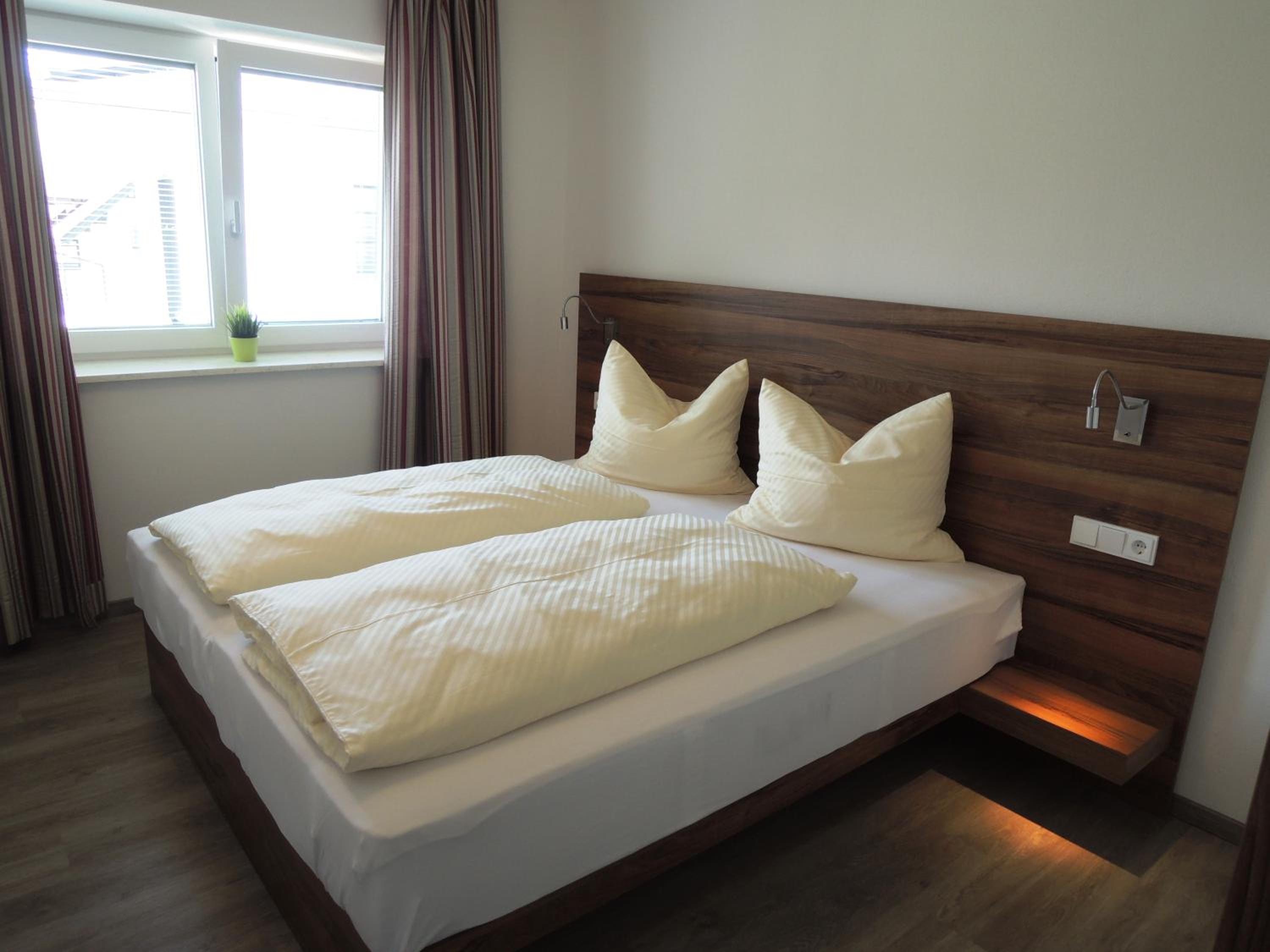 Comfort Two-Bedroom Apartment (4-6 Adults) photo 1