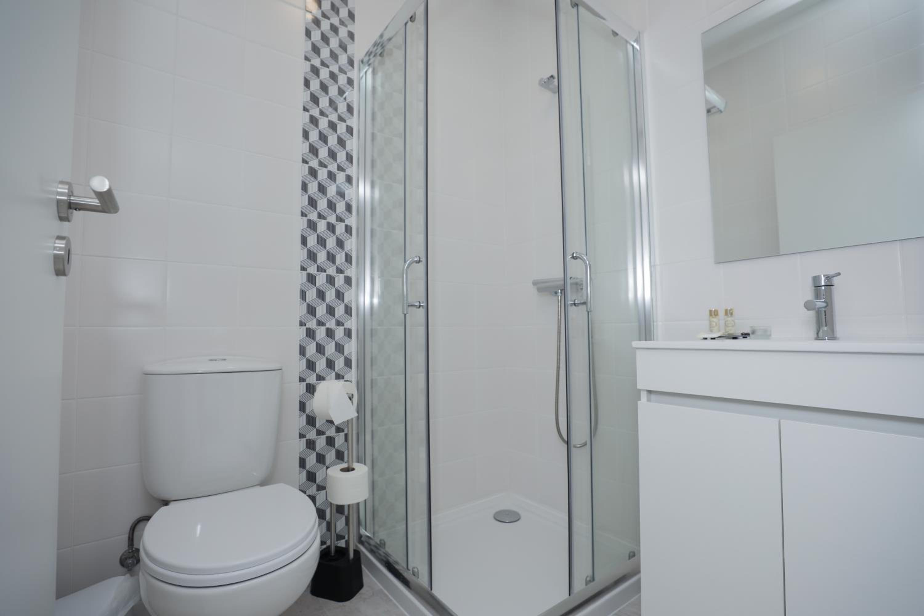 Standard Double Room - Photo 12