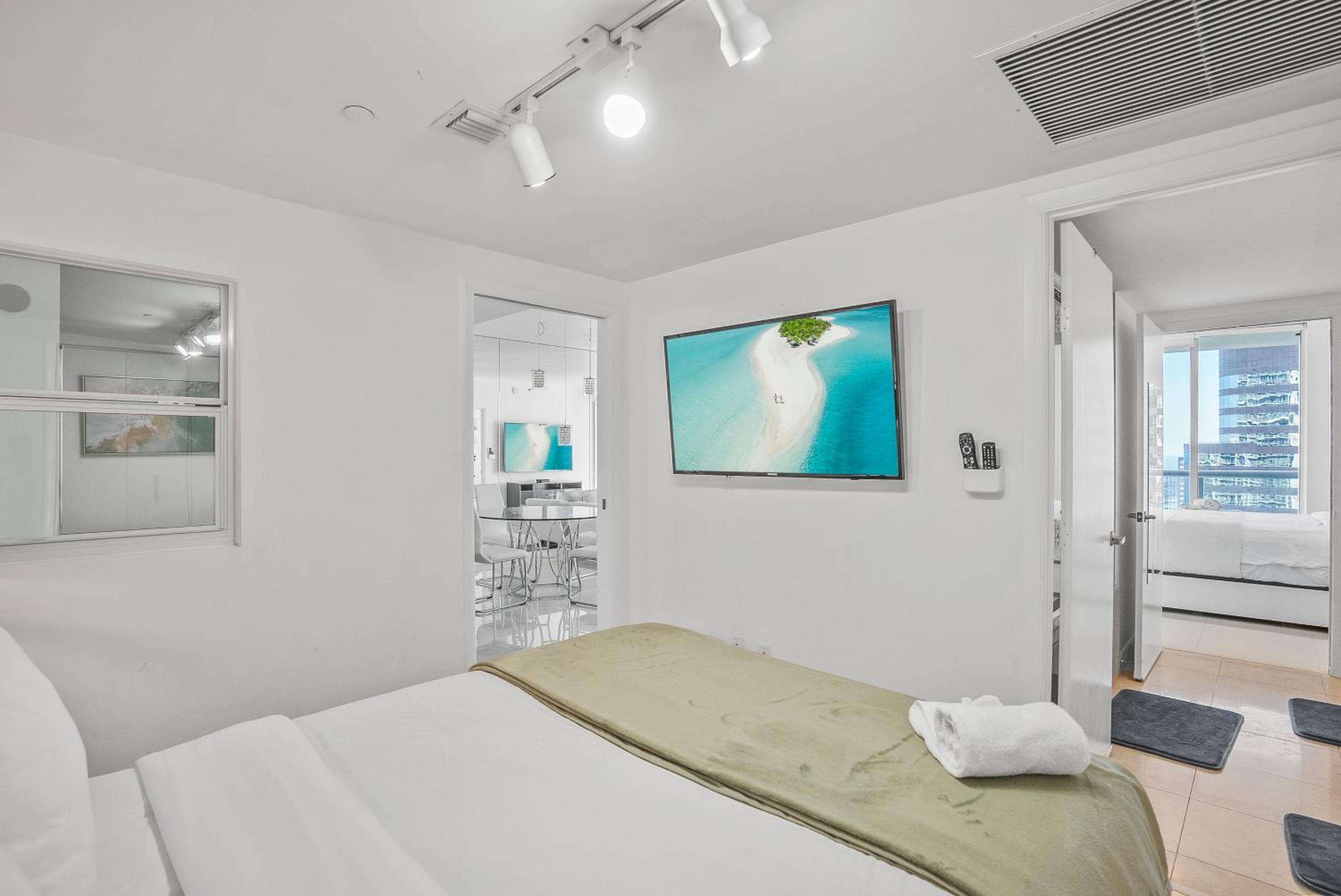 Apartment photo 3