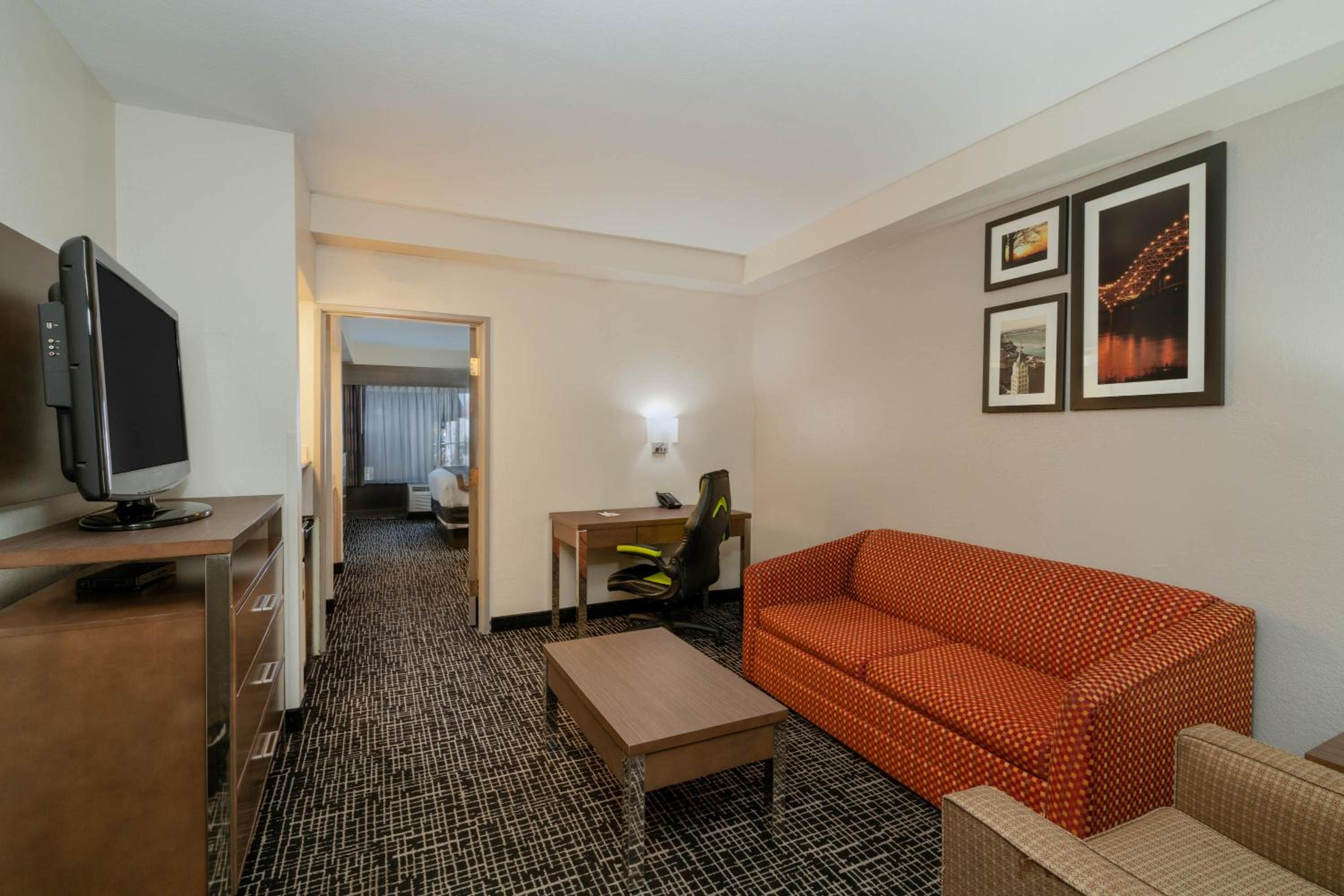 King Studio Suite - Non-Smoking - Photo 4