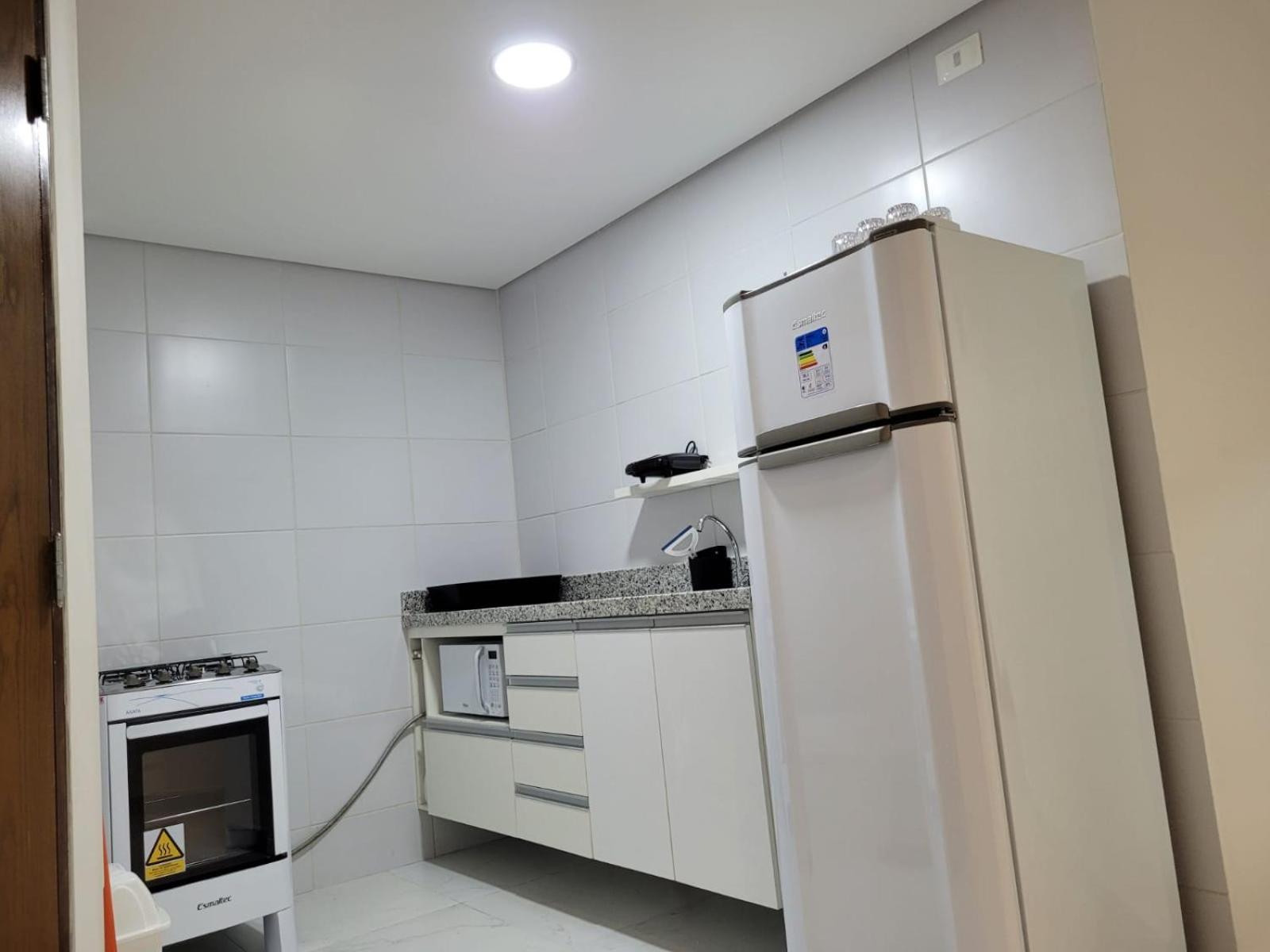 Studio Apartment - Photo 17