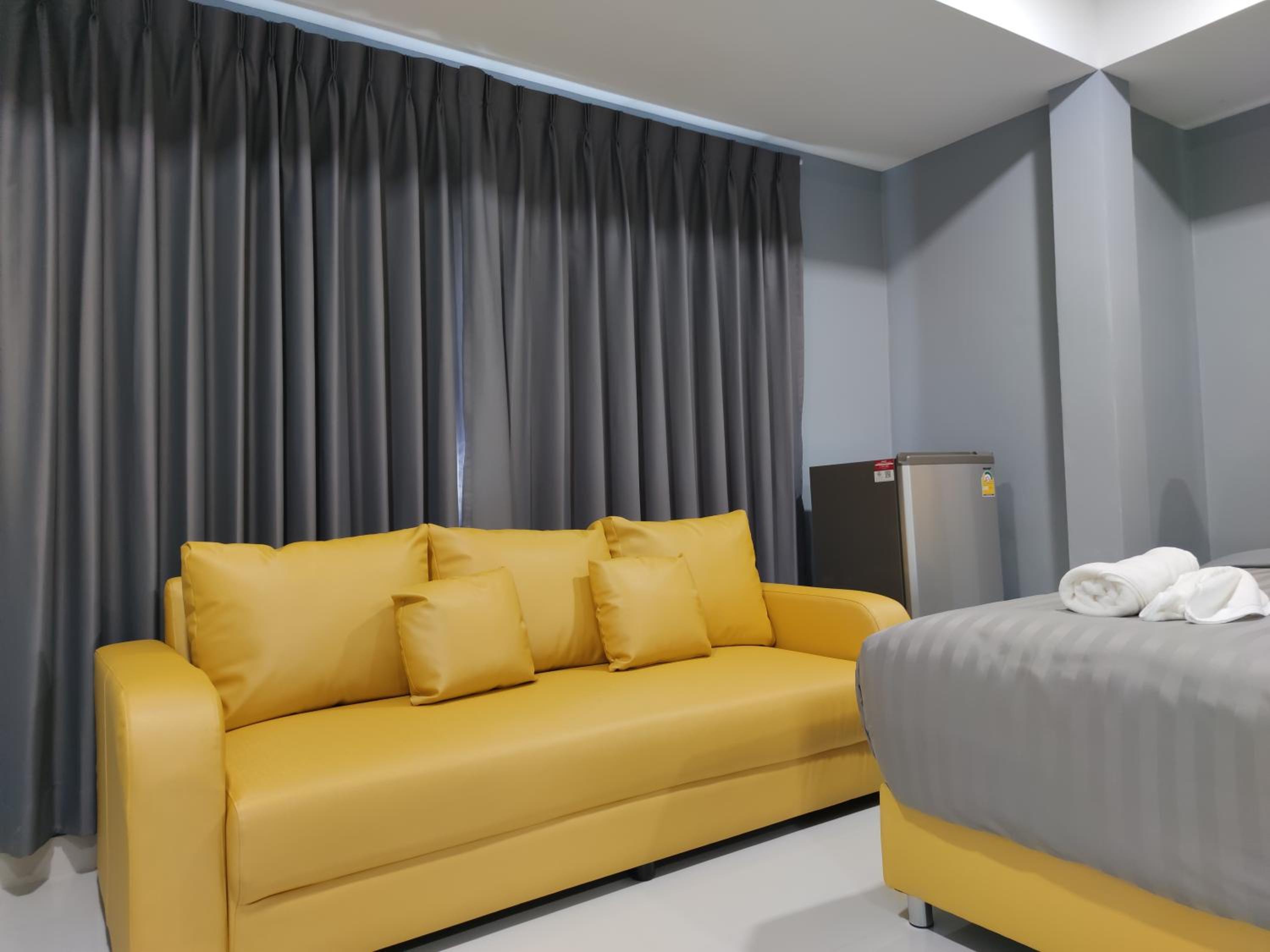 Deluxe Quadruple Room - Photo 5