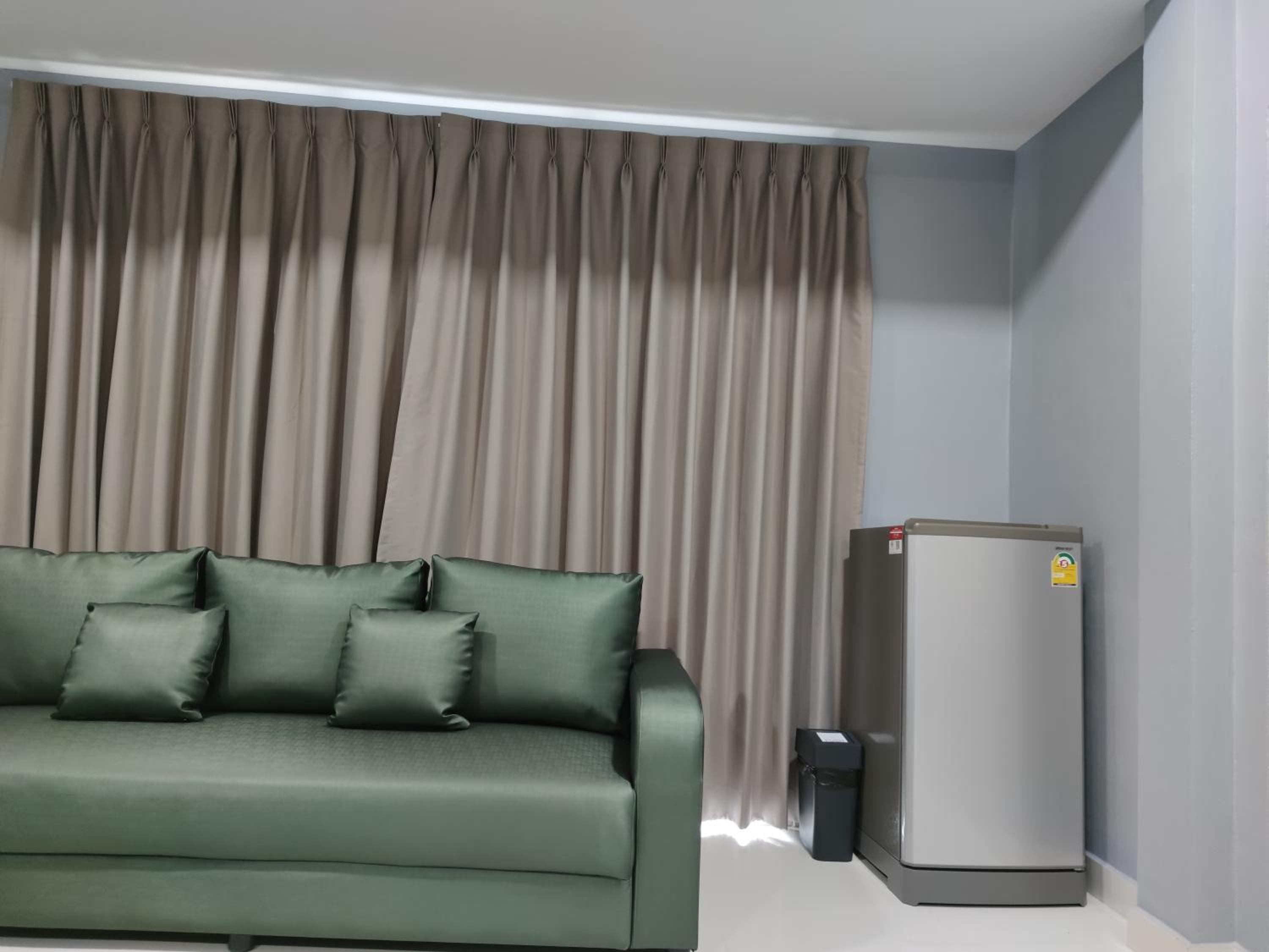 Deluxe Double or Twin Room with Balcony - Photo 5