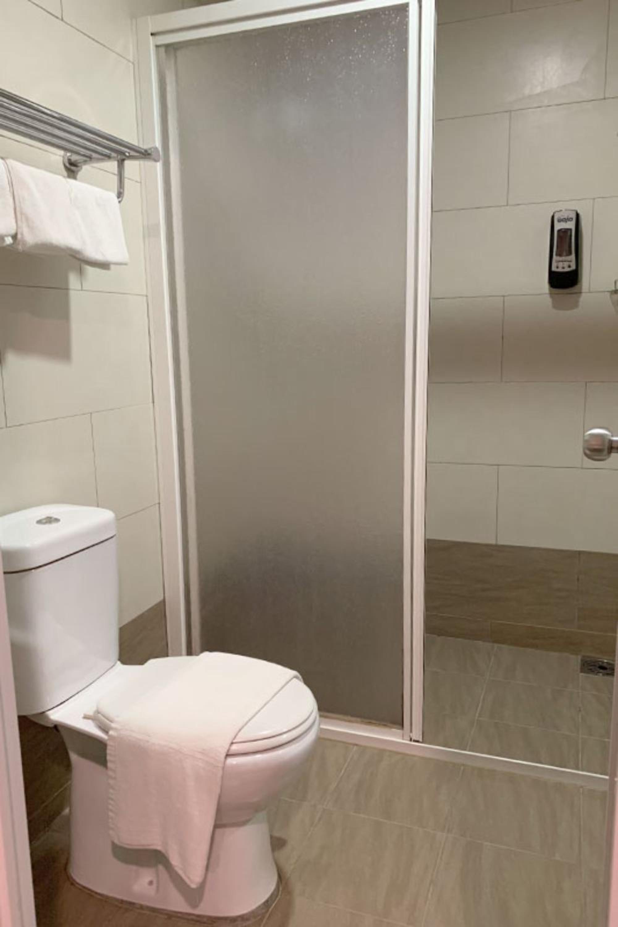 Superior Double Room No Window - Photo 8