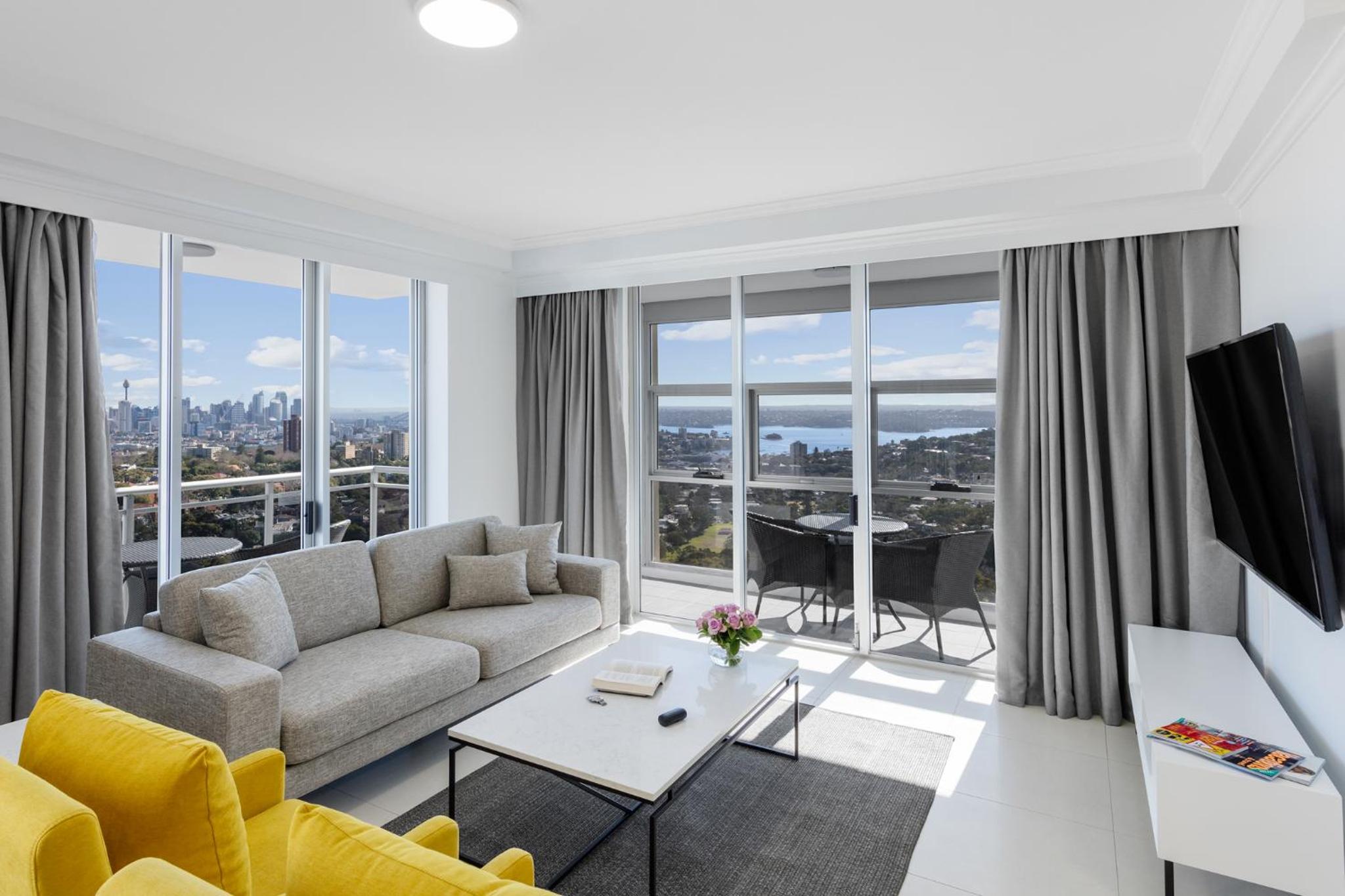 Three-Bedroom Harbor Suite photo 1