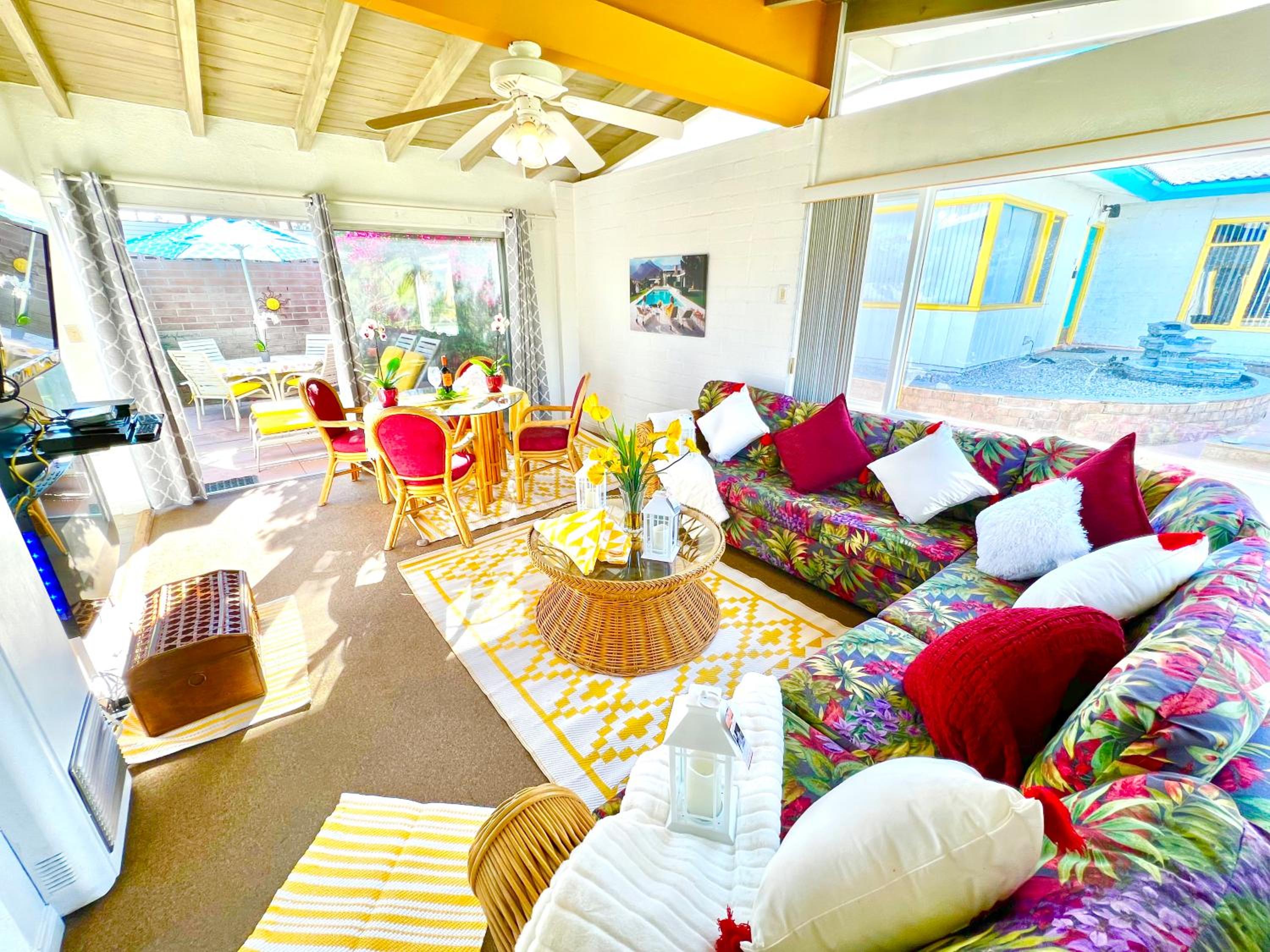 One-Bedroom Garden Bungalow with King Bed - Photo 10