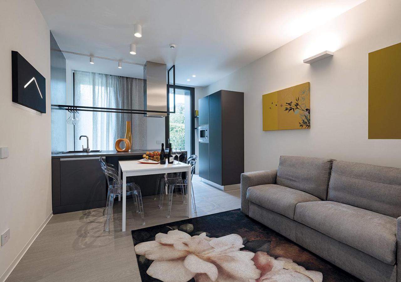 Apartment with Terrace photo 3