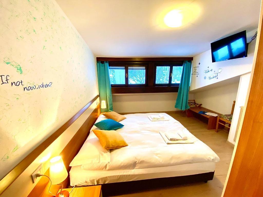 Double Room - Photo 23