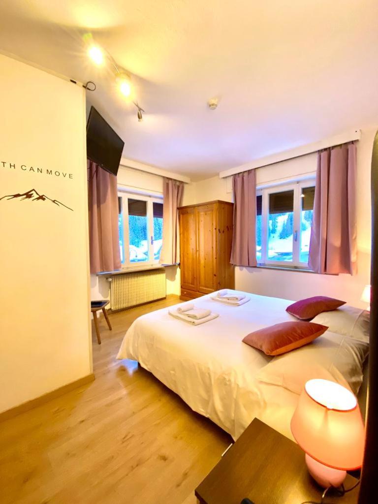 Double Room - Photo 18