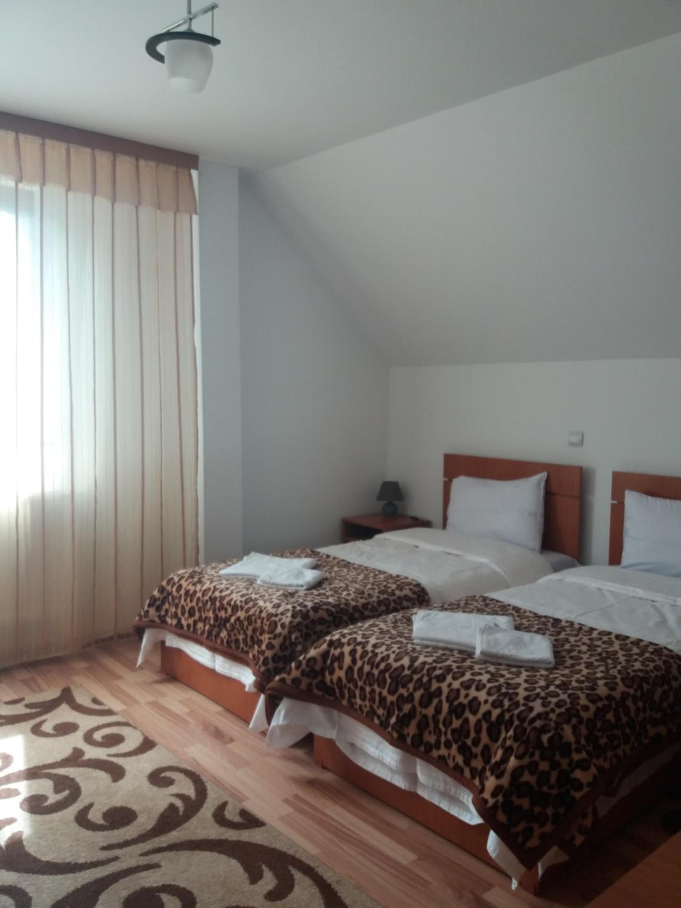 Double Room with Private Bathroom photo 2