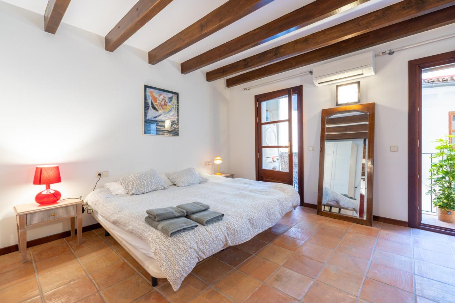 Apartamento con Balcón