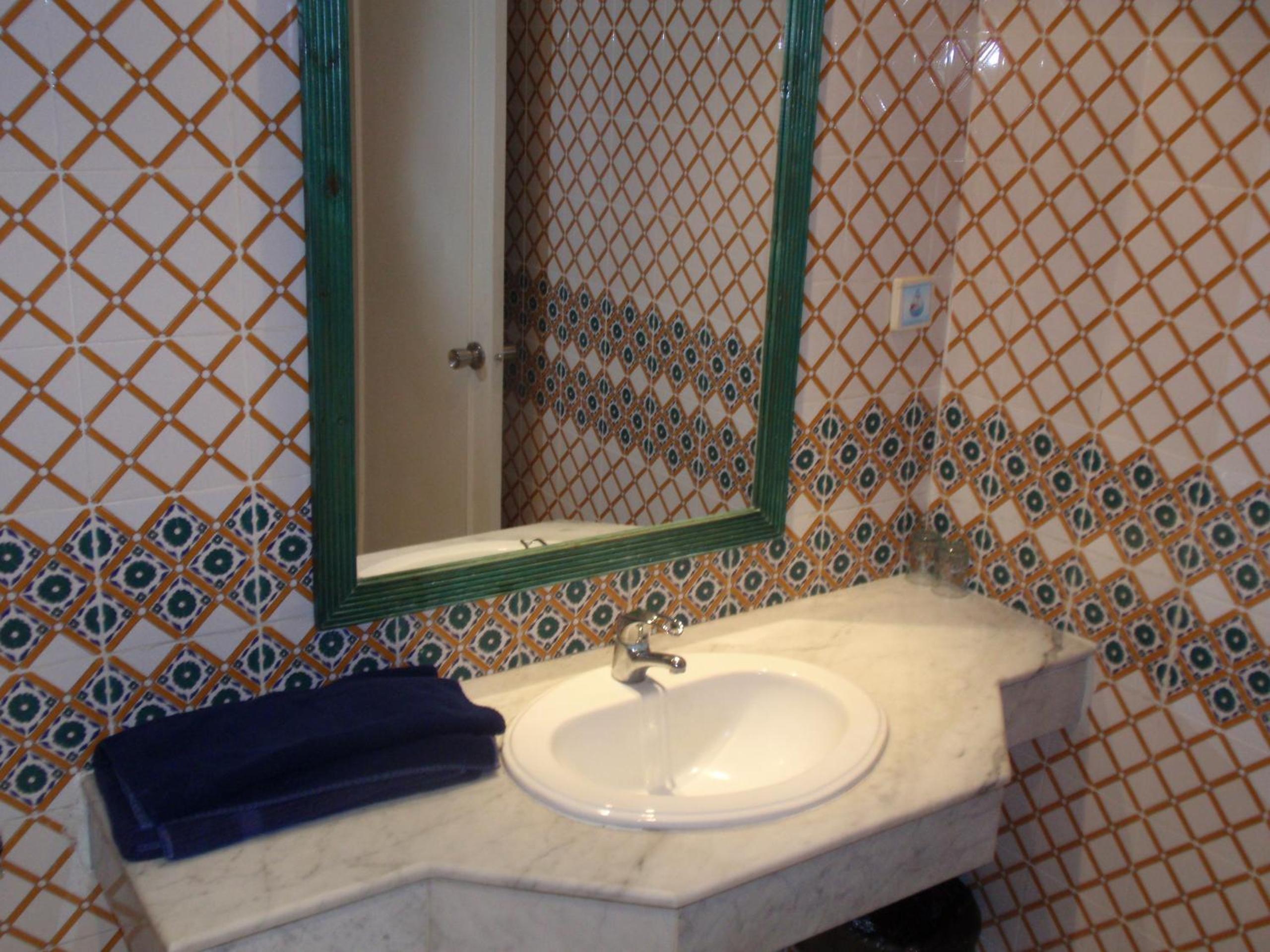 Double Room - Photo 4