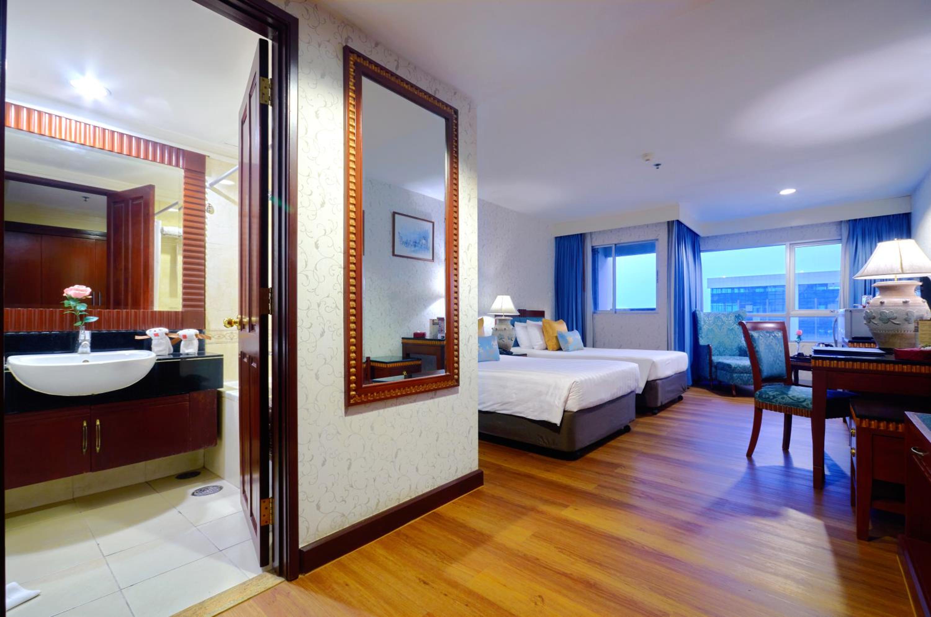Superior Room