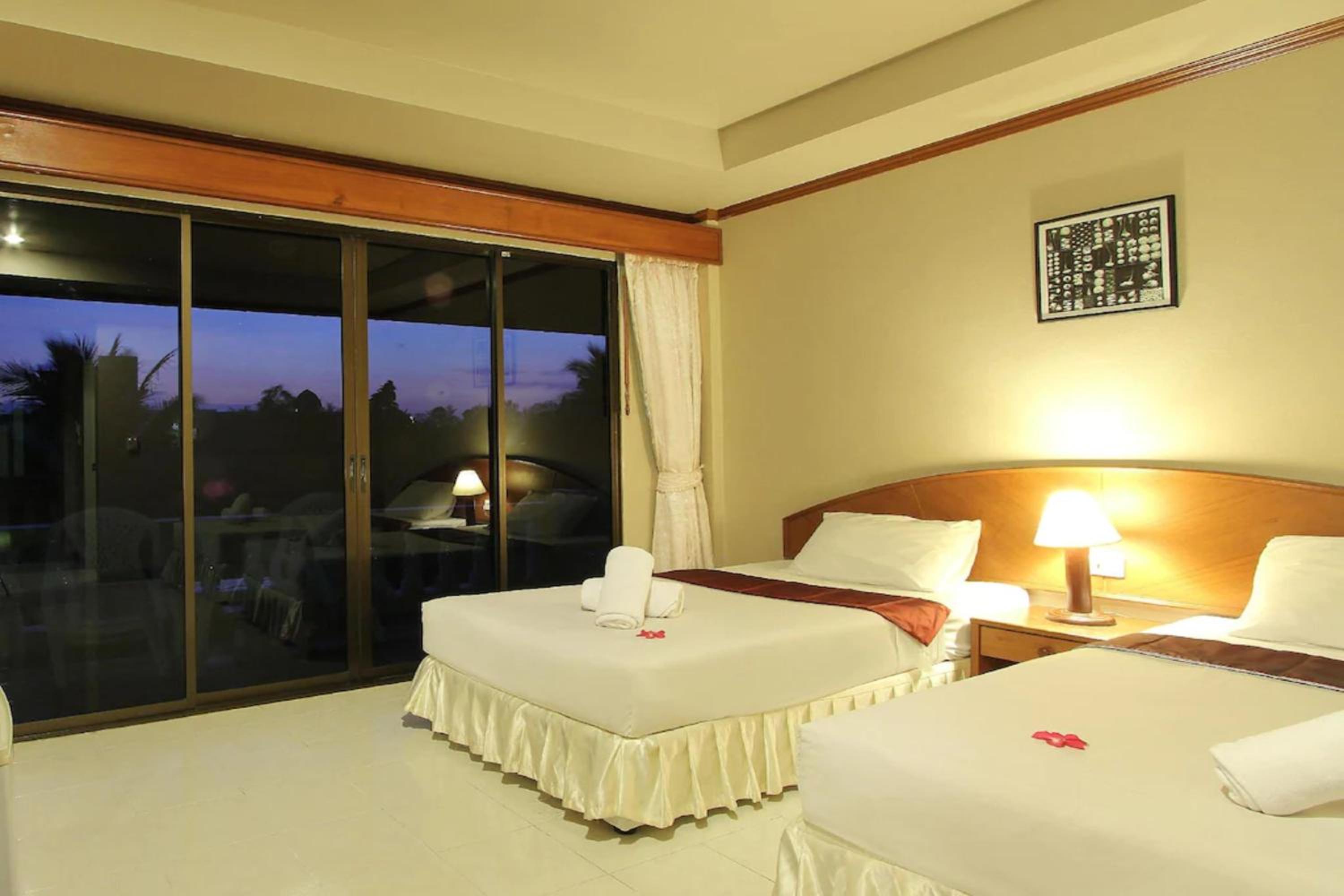 Standard Twin Room photo 1