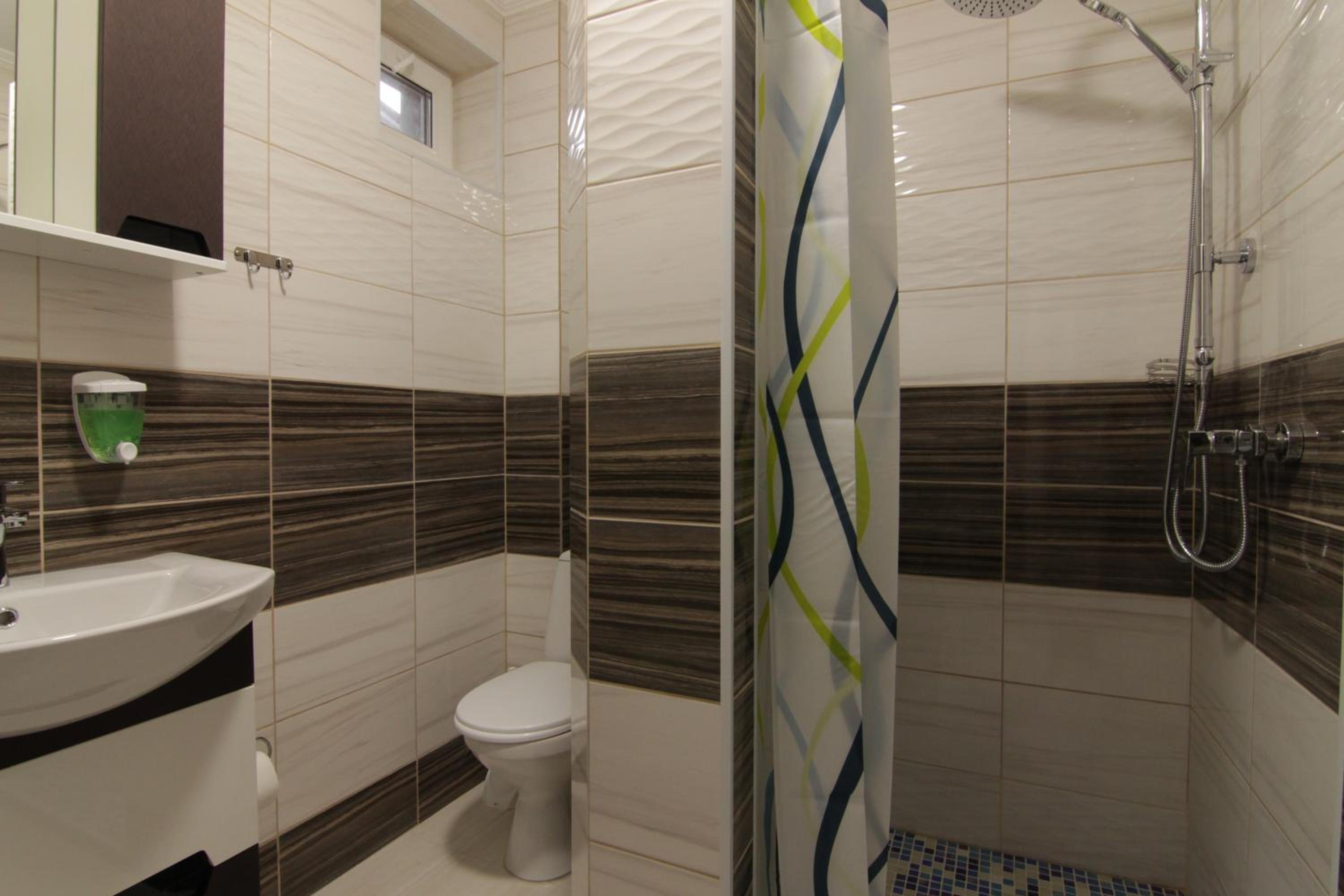 Apartment - Ground Floor photo 2