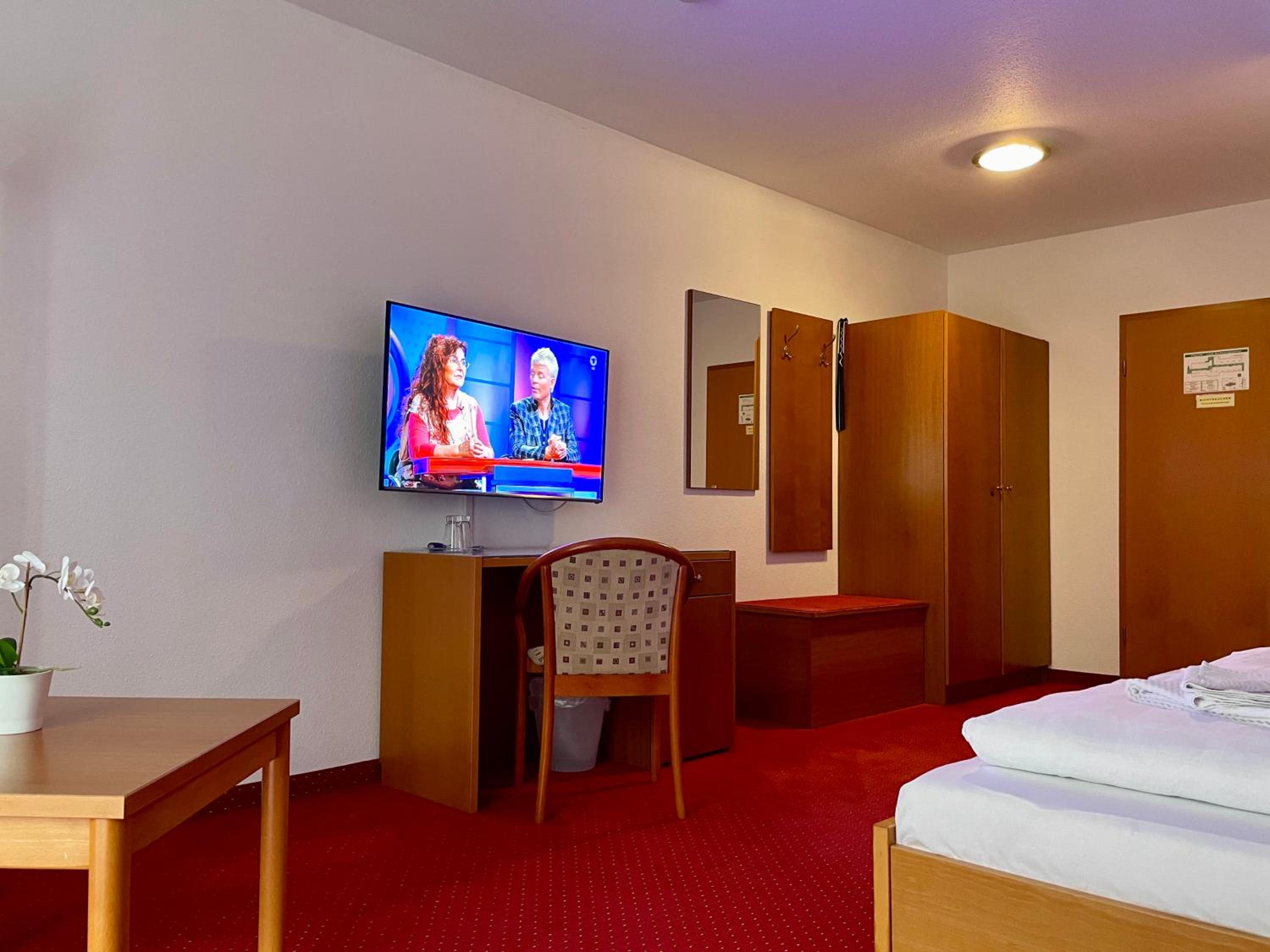 Double Room - Photo 1