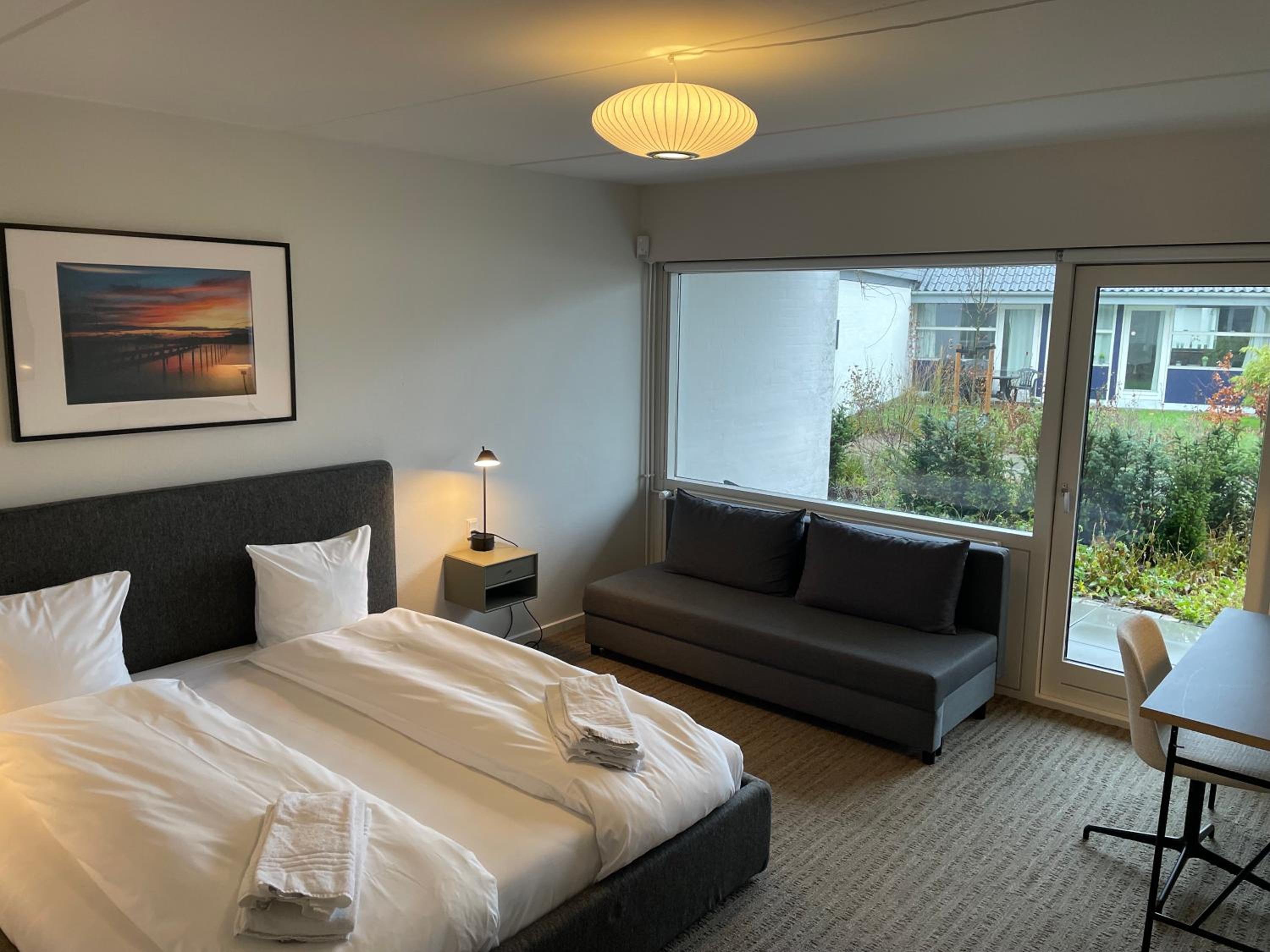 Deluxe Double Room with Balcony photo 1