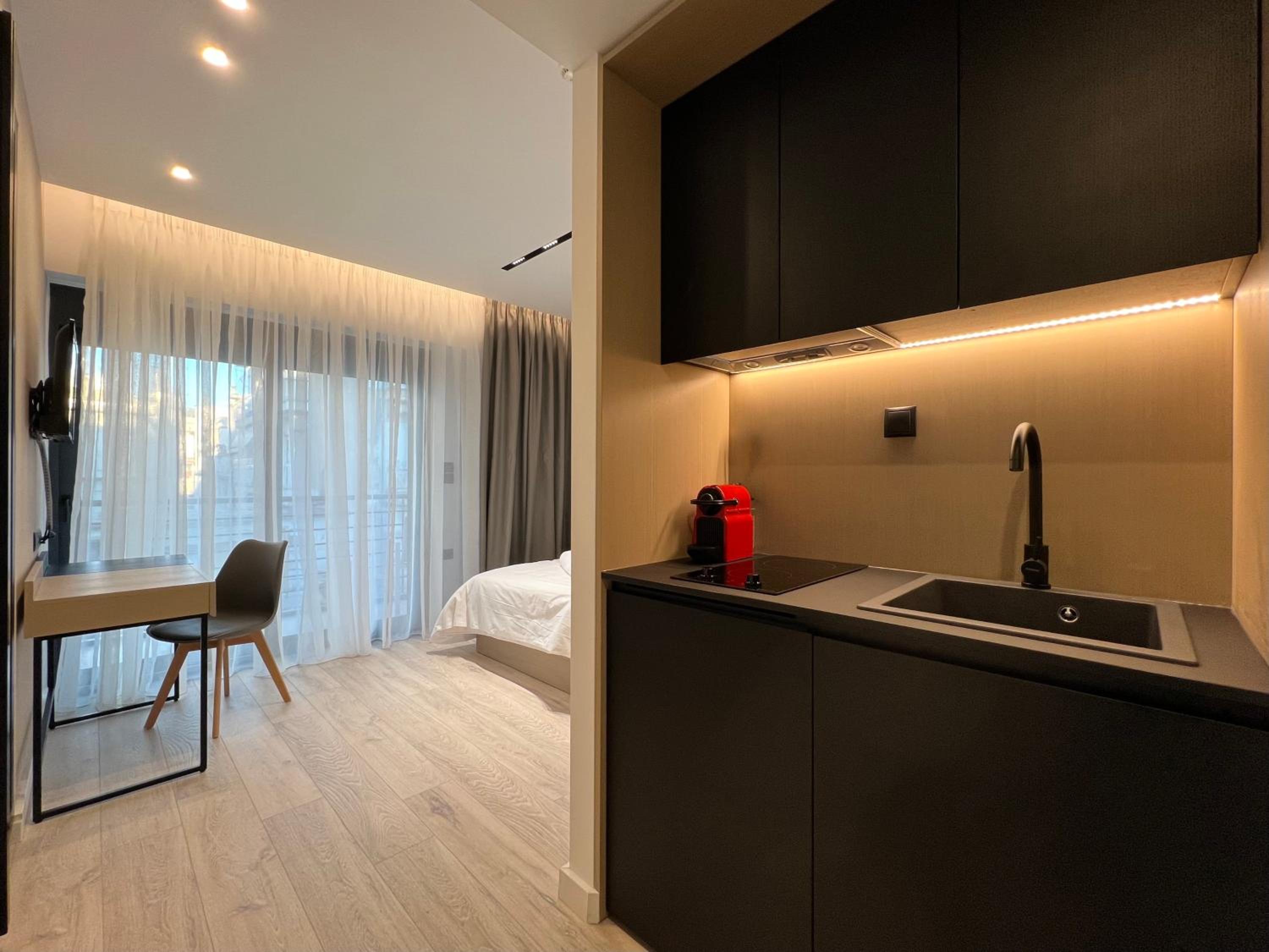 Double Room - Photo 3