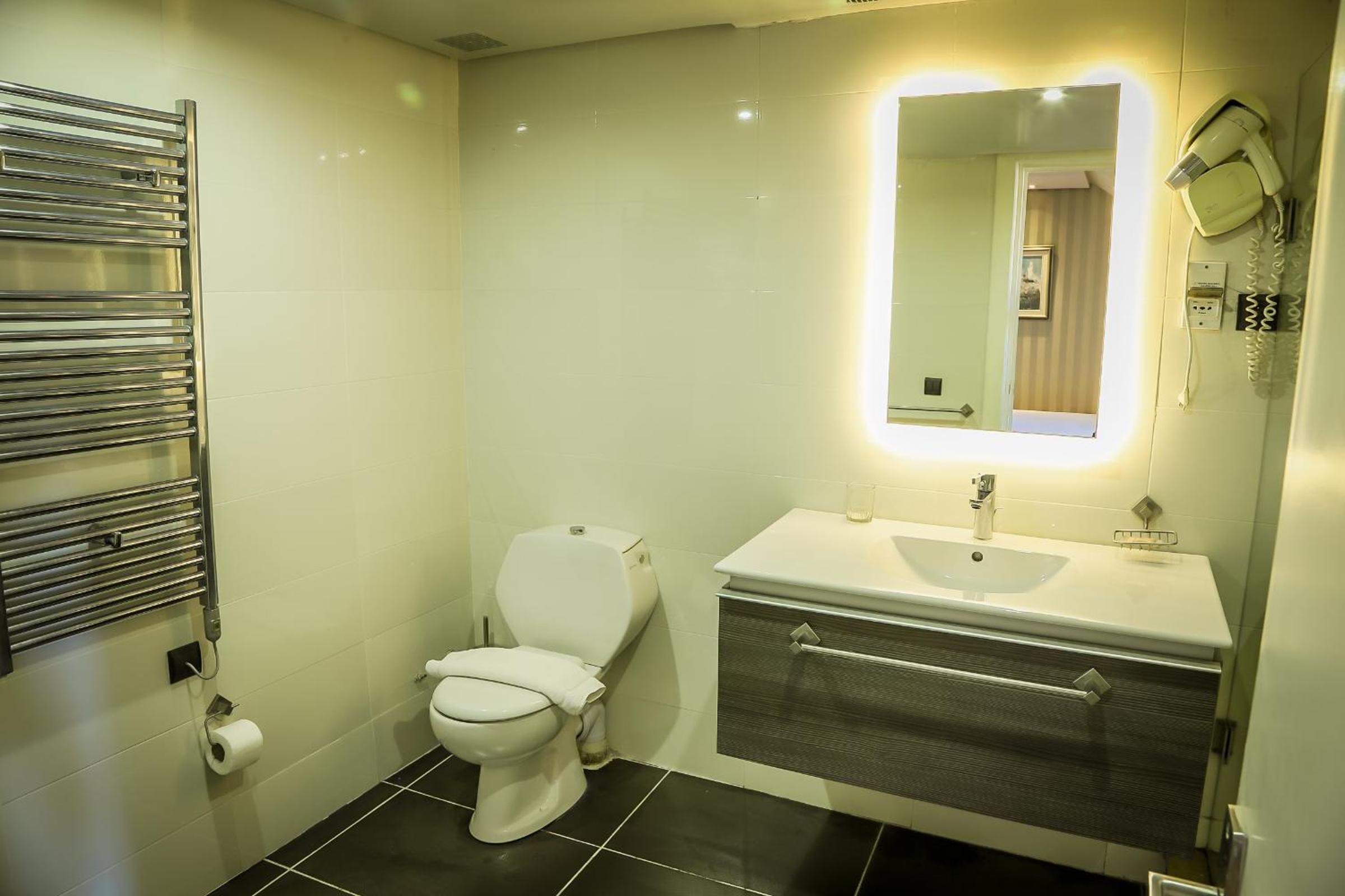 Junior Suite - Photo 3