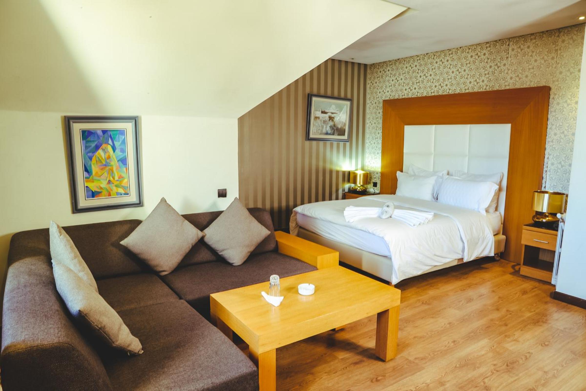 Junior Suite - Photo 2