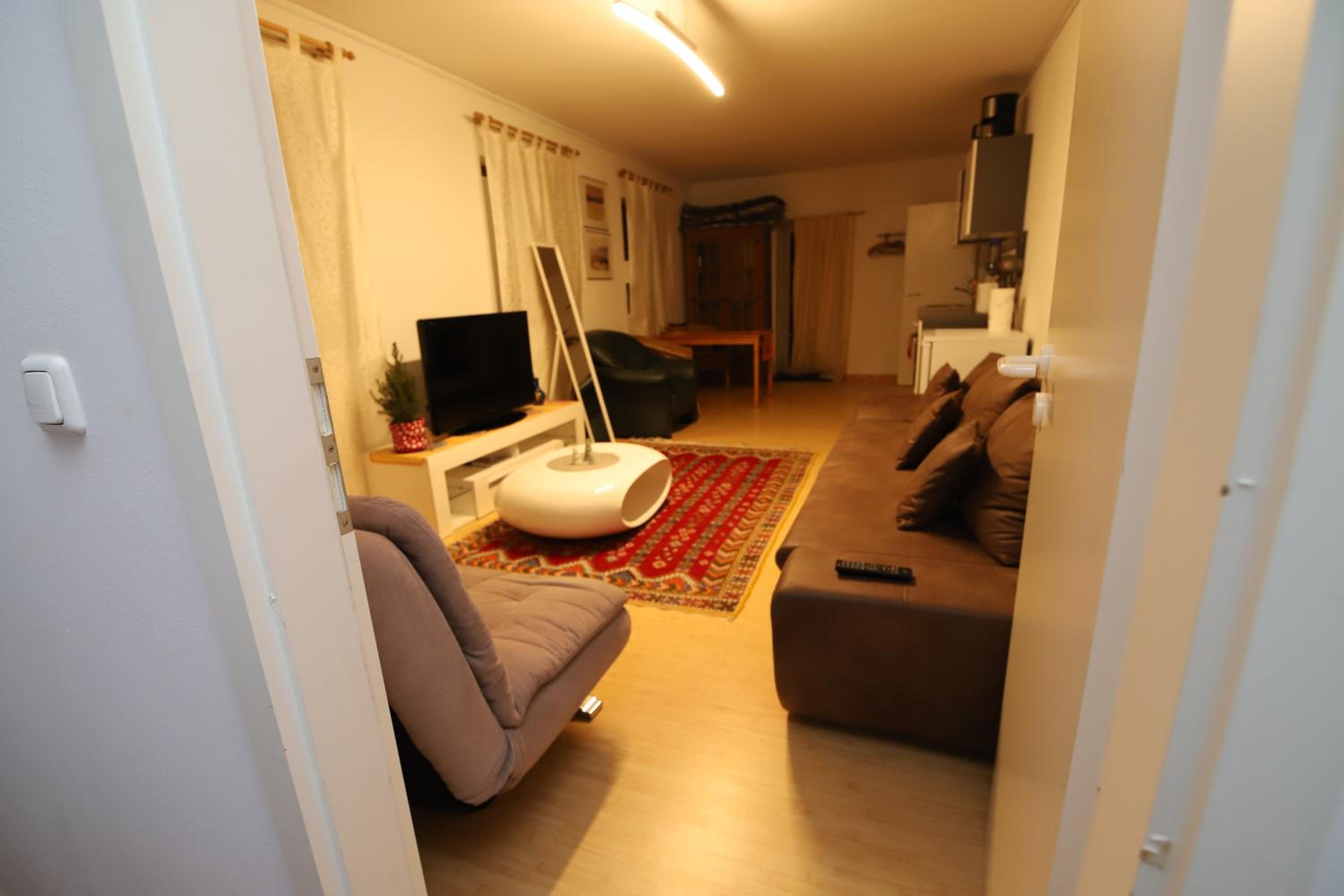 Apartment (3 Adults)