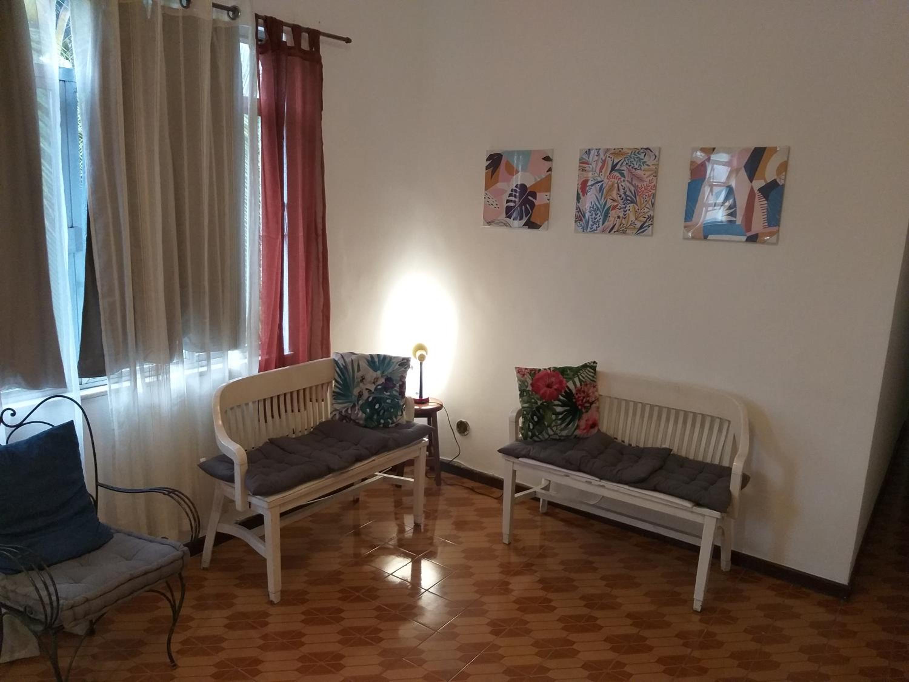 Apartment with Mountain View - Photo 28