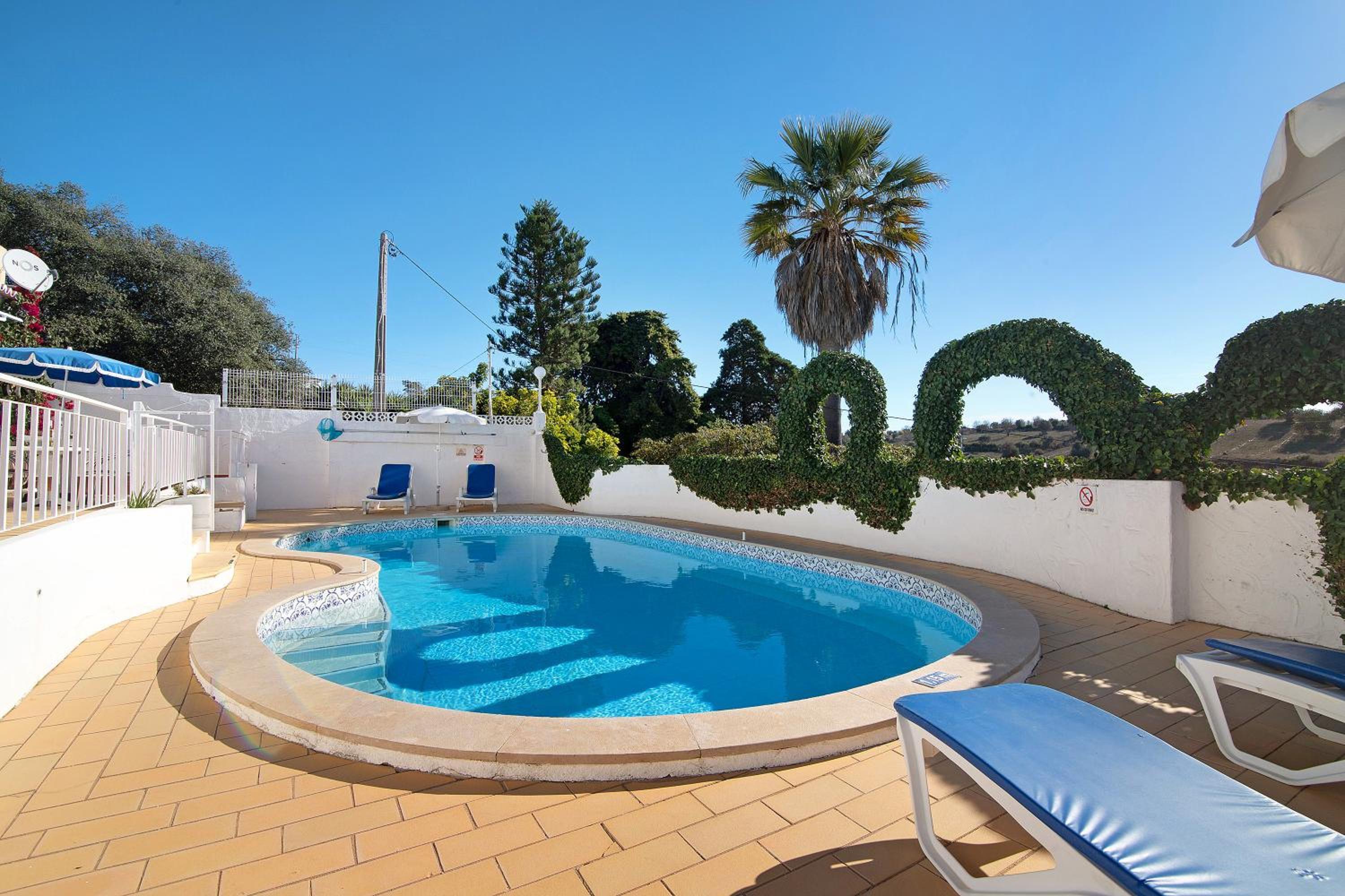 Villa with Garden View - Photo 19