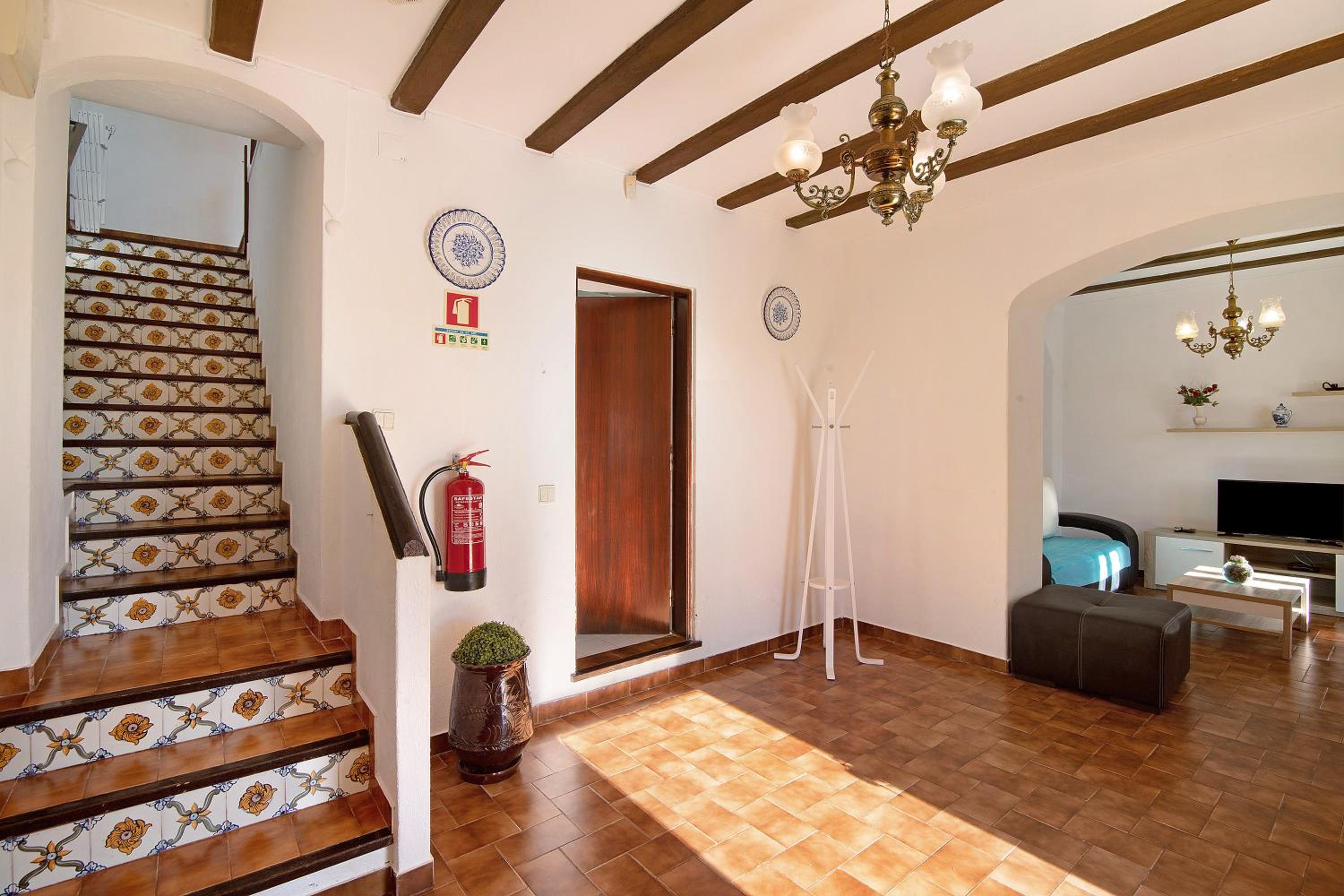 Villa with Garden View - Photo 7