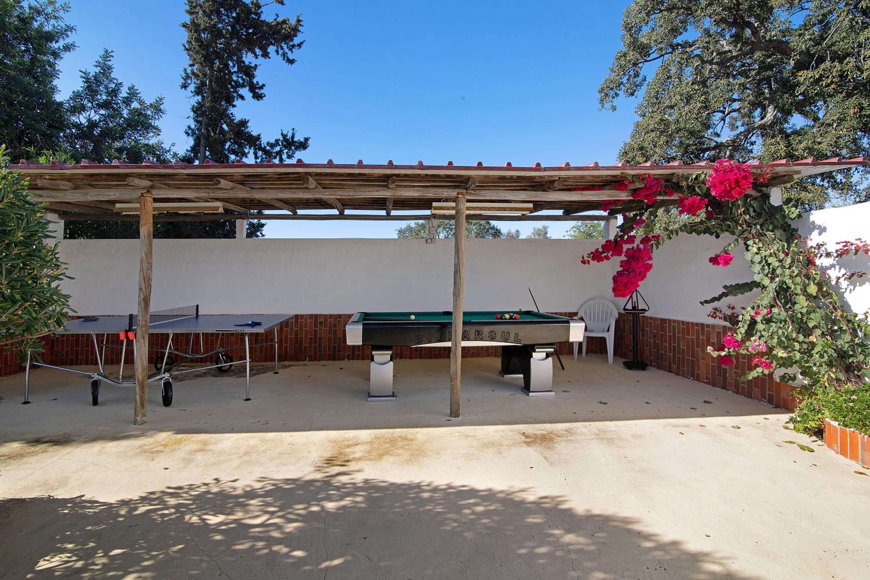 Villa with Garden View - Photo 15