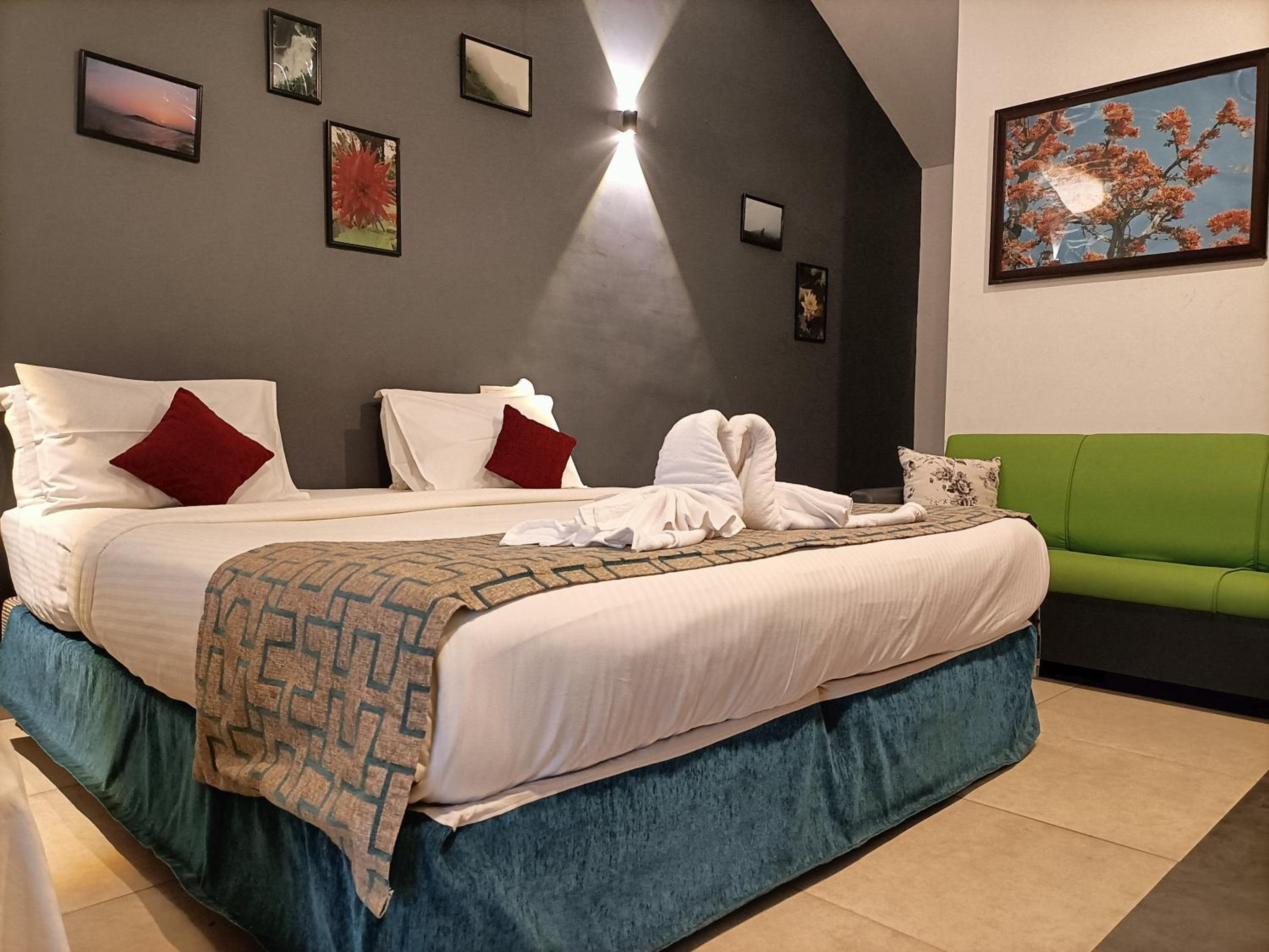 Deluxe Room  - Photo 4