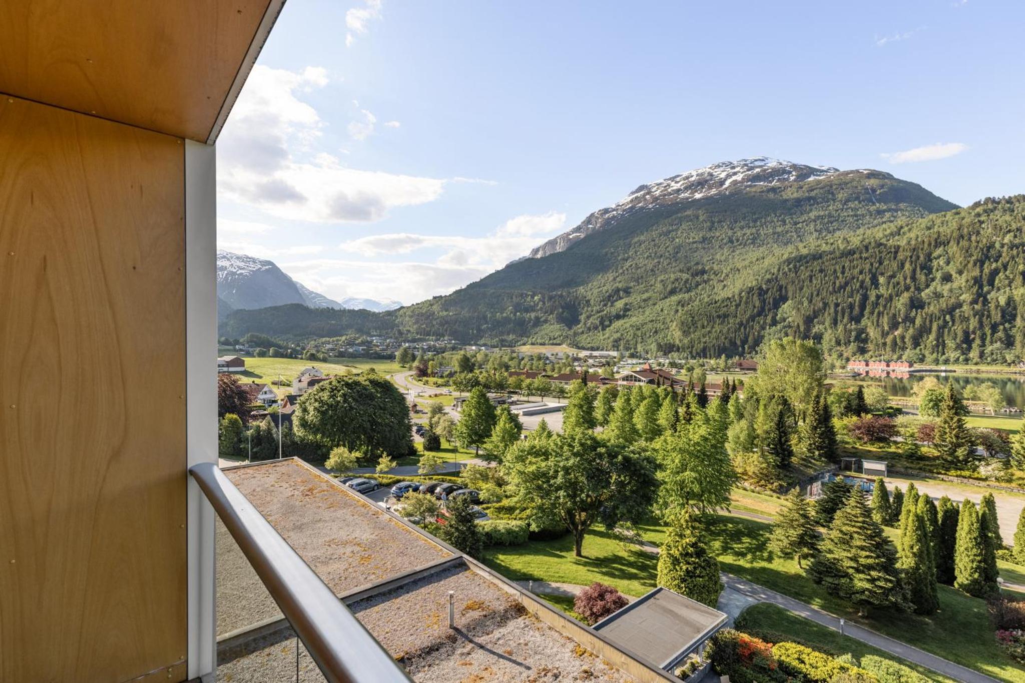 Superior Double with Balcony and Fjord View - Photo 6