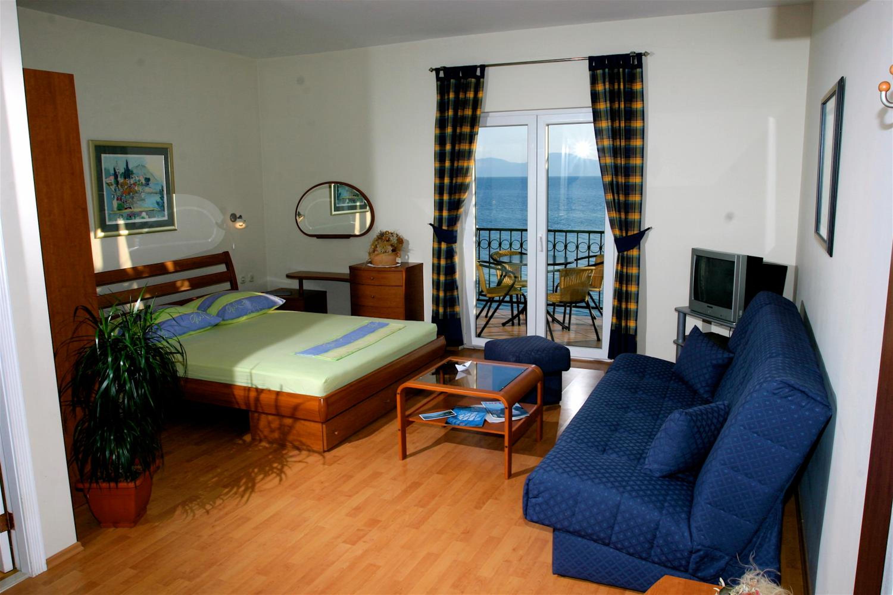 Studio with Sea View photo 1