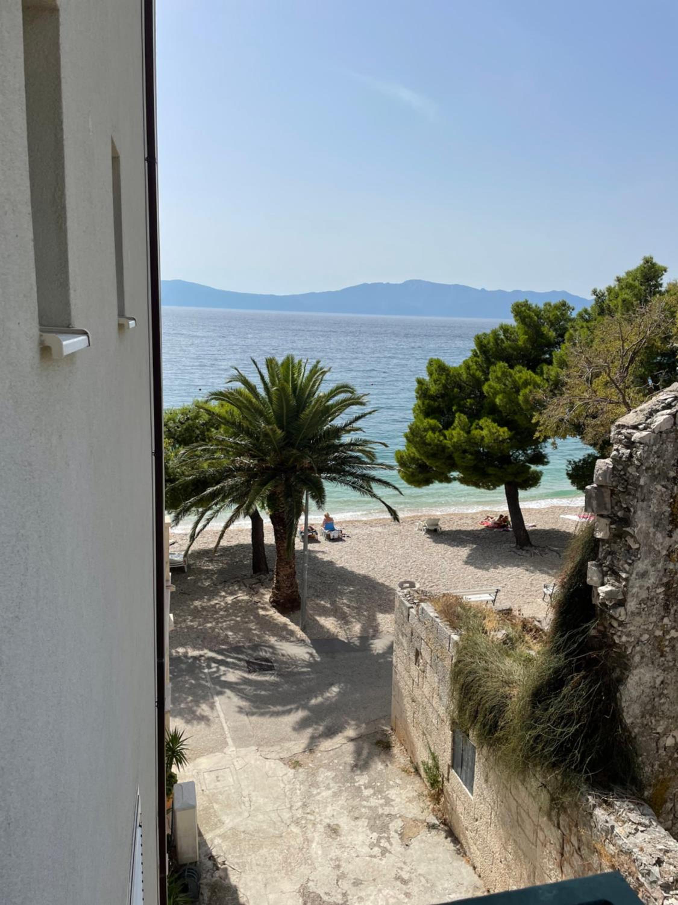 Studio with Balcony photo 2