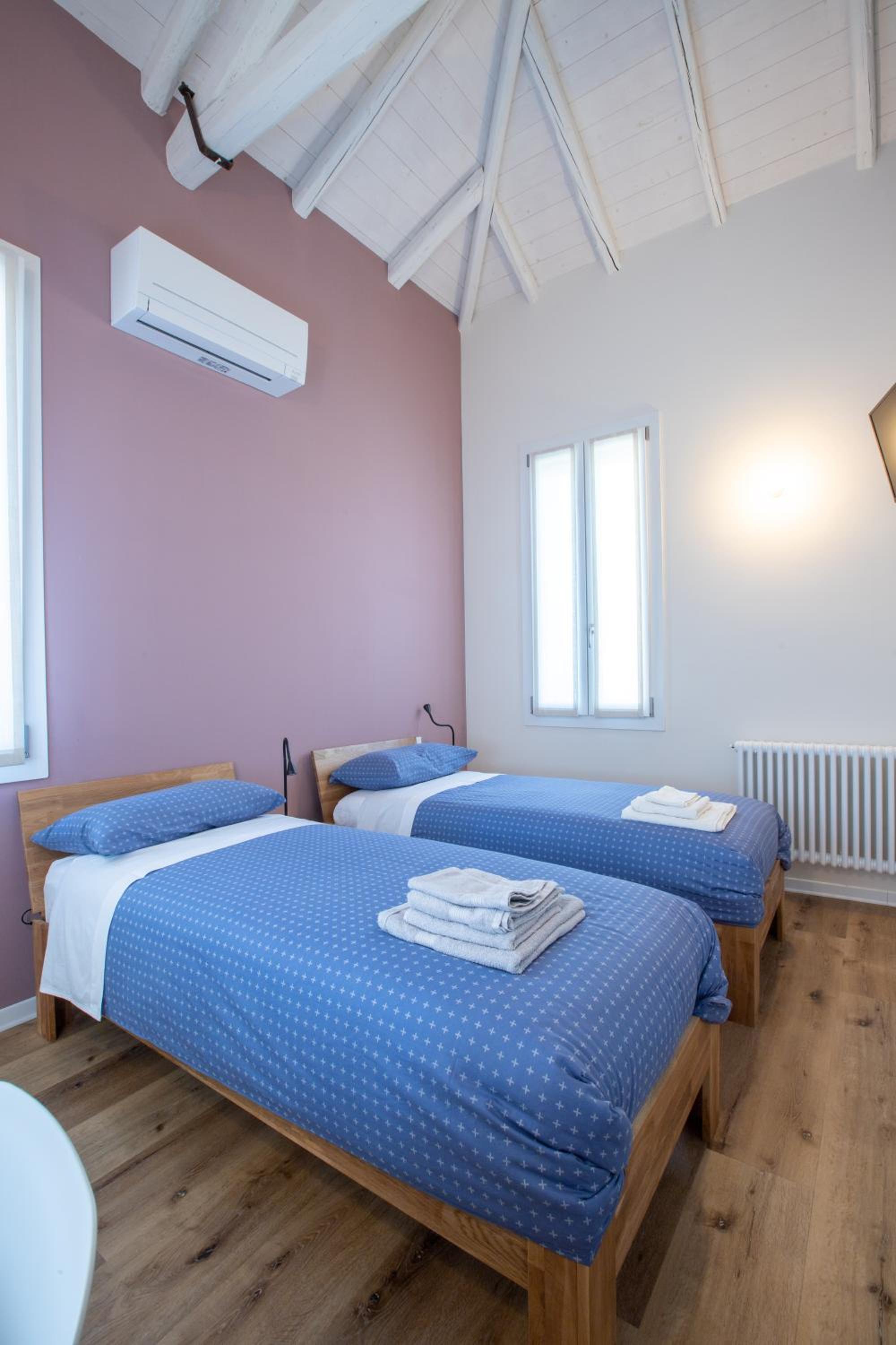 Double Room with Private Bathroom photo 1