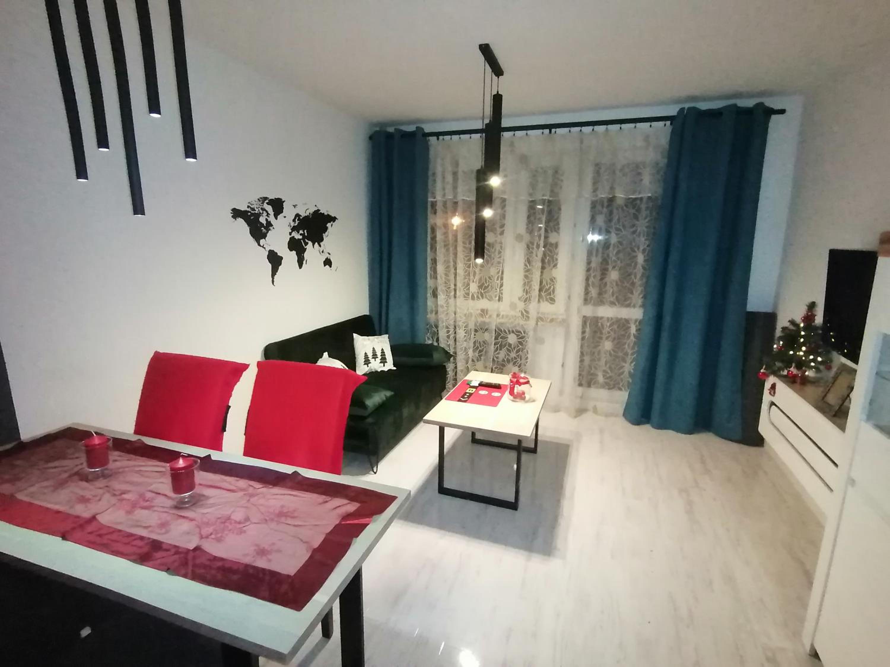 One-Bedroom Apartment - Photo 1